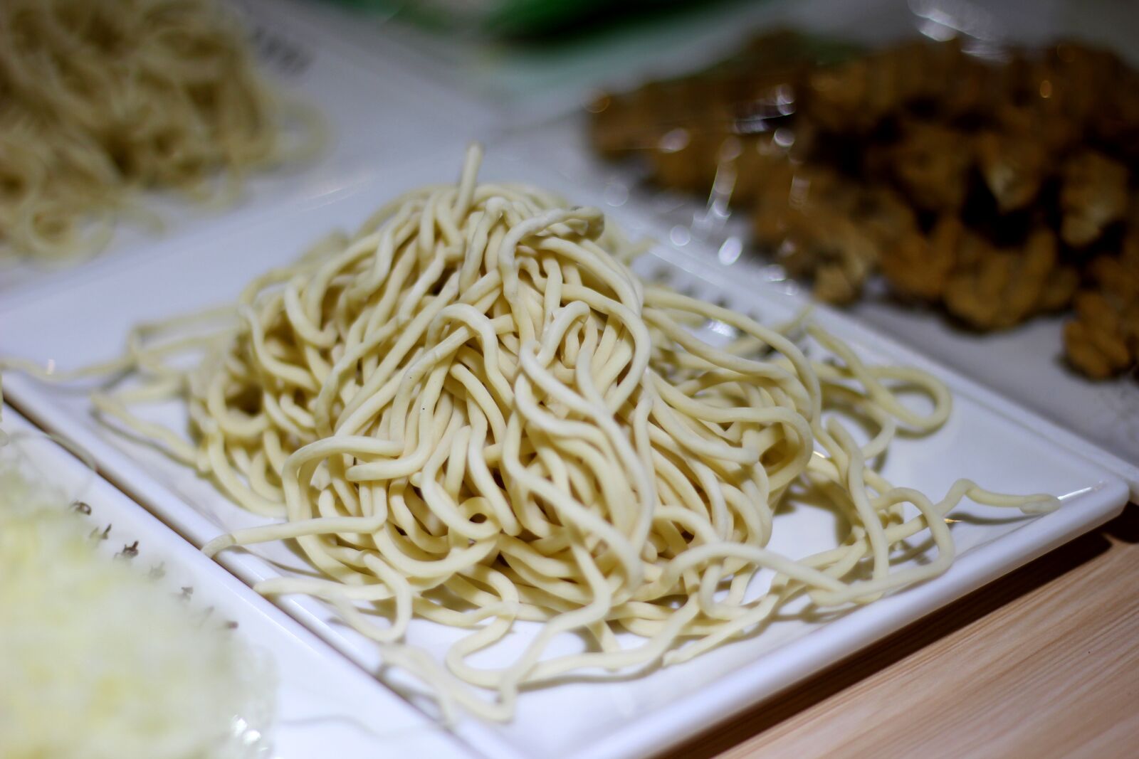 Canon EOS 60D + Canon EF 50mm F1.8 STM sample photo. Food, meals, plate photography