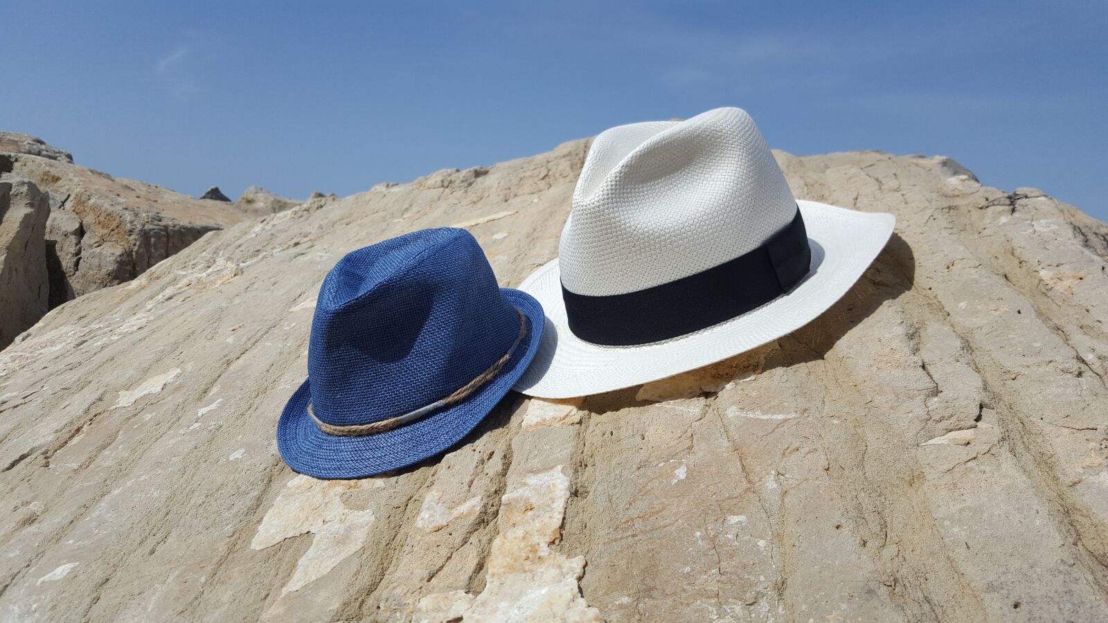 Samsung Galaxy S6 sample photo. Hat, cap, stone photography