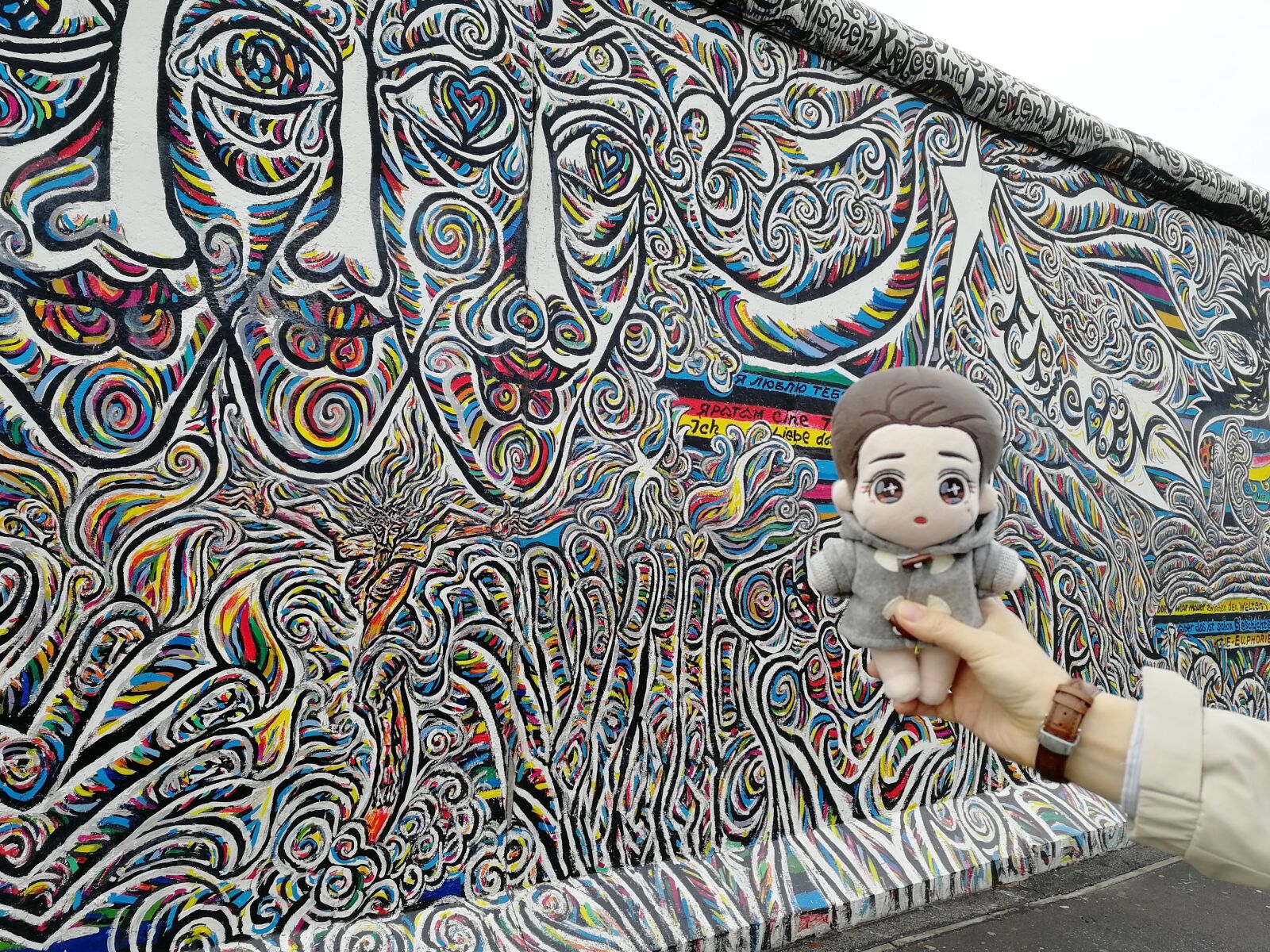 HUAWEI Honor 9 sample photo. The berlin wall, baby photography