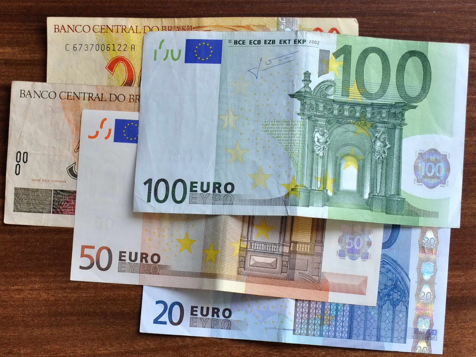 Nikon D5000 sample photo. Euro, banknotes, different, denominations photography