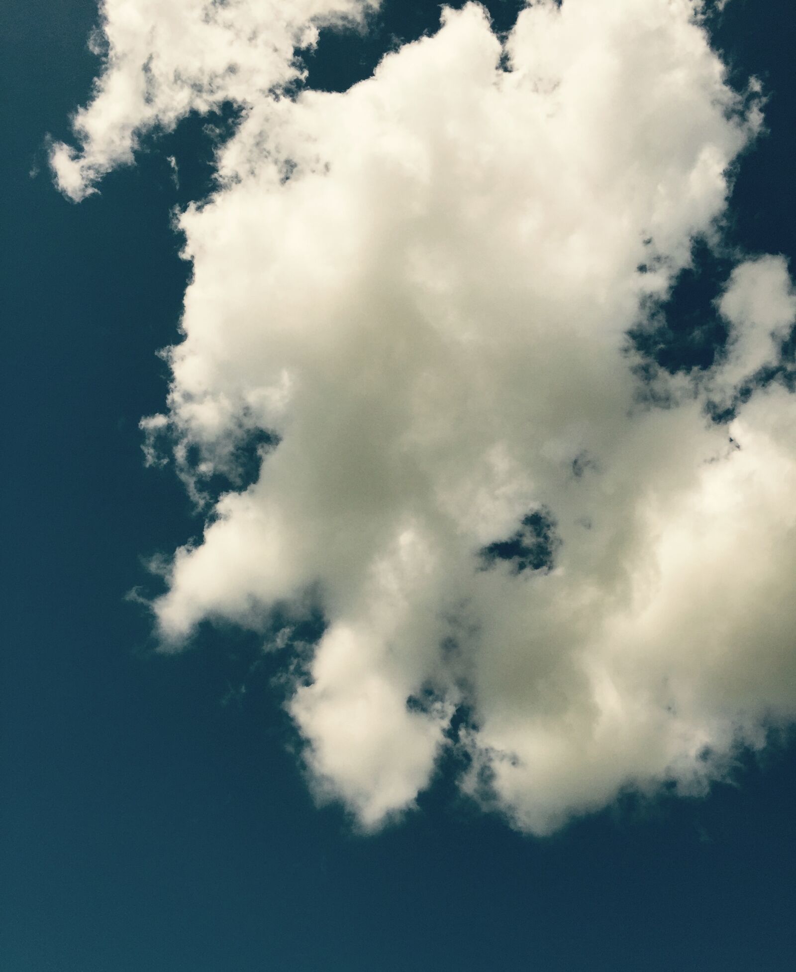 iPhone 6 Plus back camera 4.15mm f/2.2 sample photo. Cloud, sky, clouds form photography