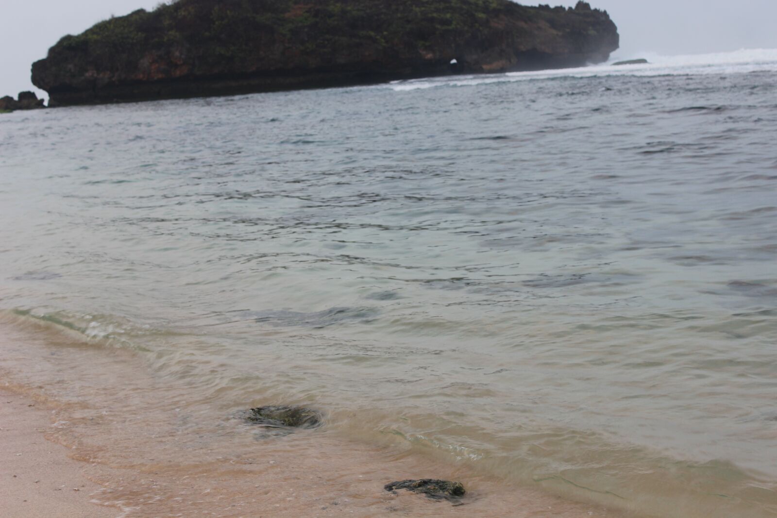 Canon EOS 600D (Rebel EOS T3i / EOS Kiss X5) sample photo. Beach, jogja, scenery photography
