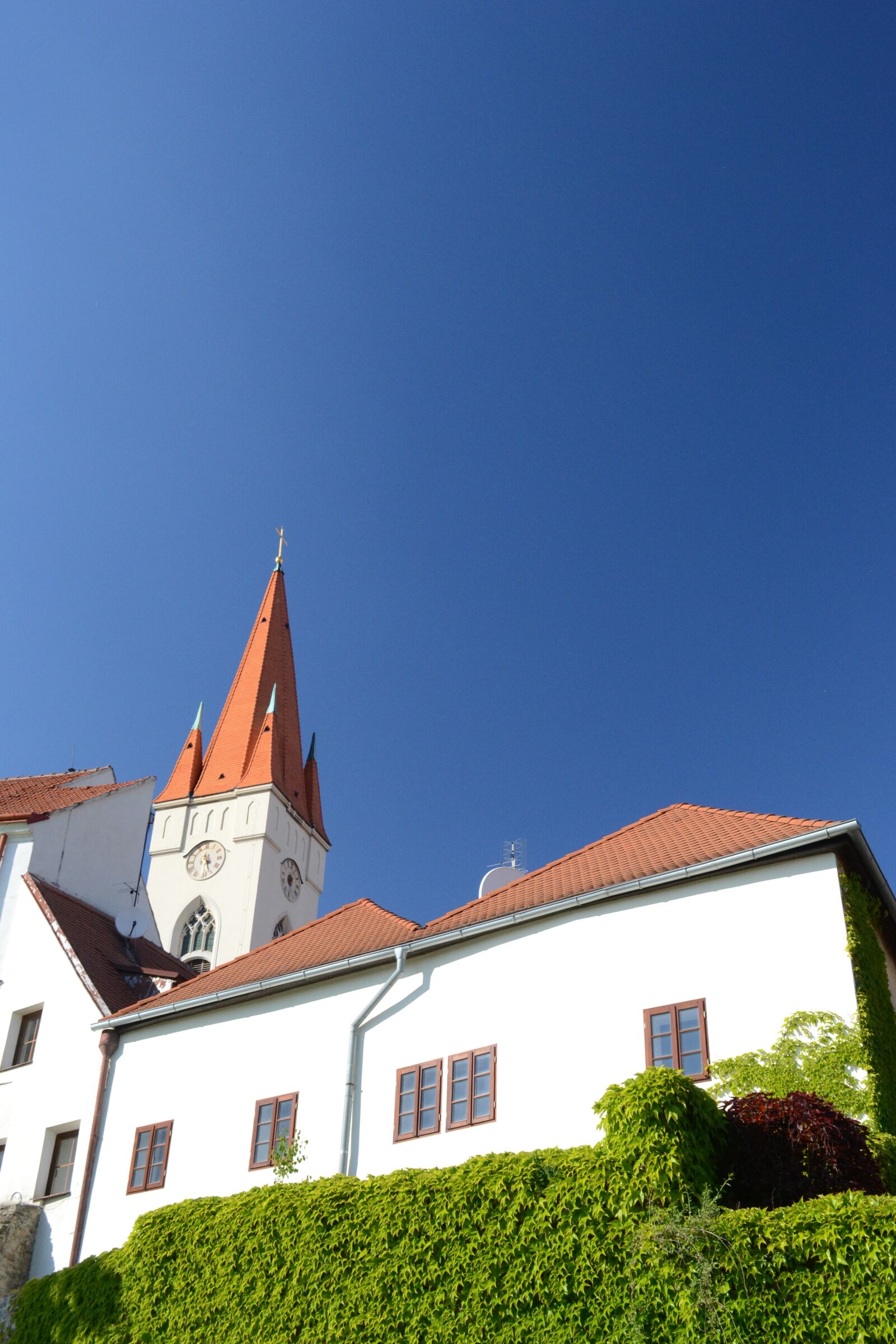 Nikon D3100 sample photo. Church, city, architecture photography