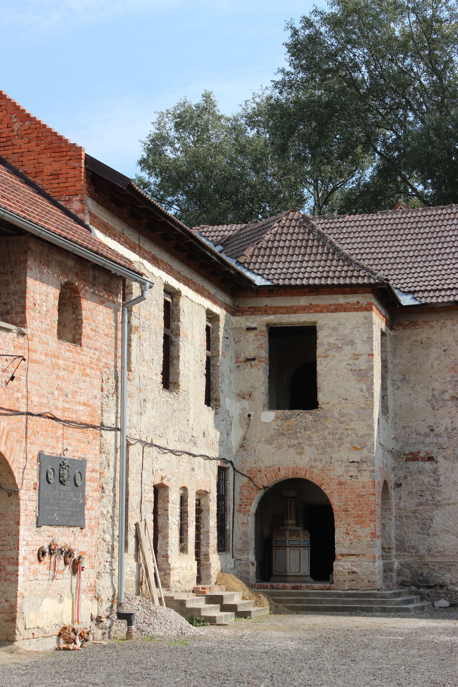 Canon EOS 600D (Rebel EOS T3i / EOS Kiss X5) sample photo. Pepper, castle, ii photography