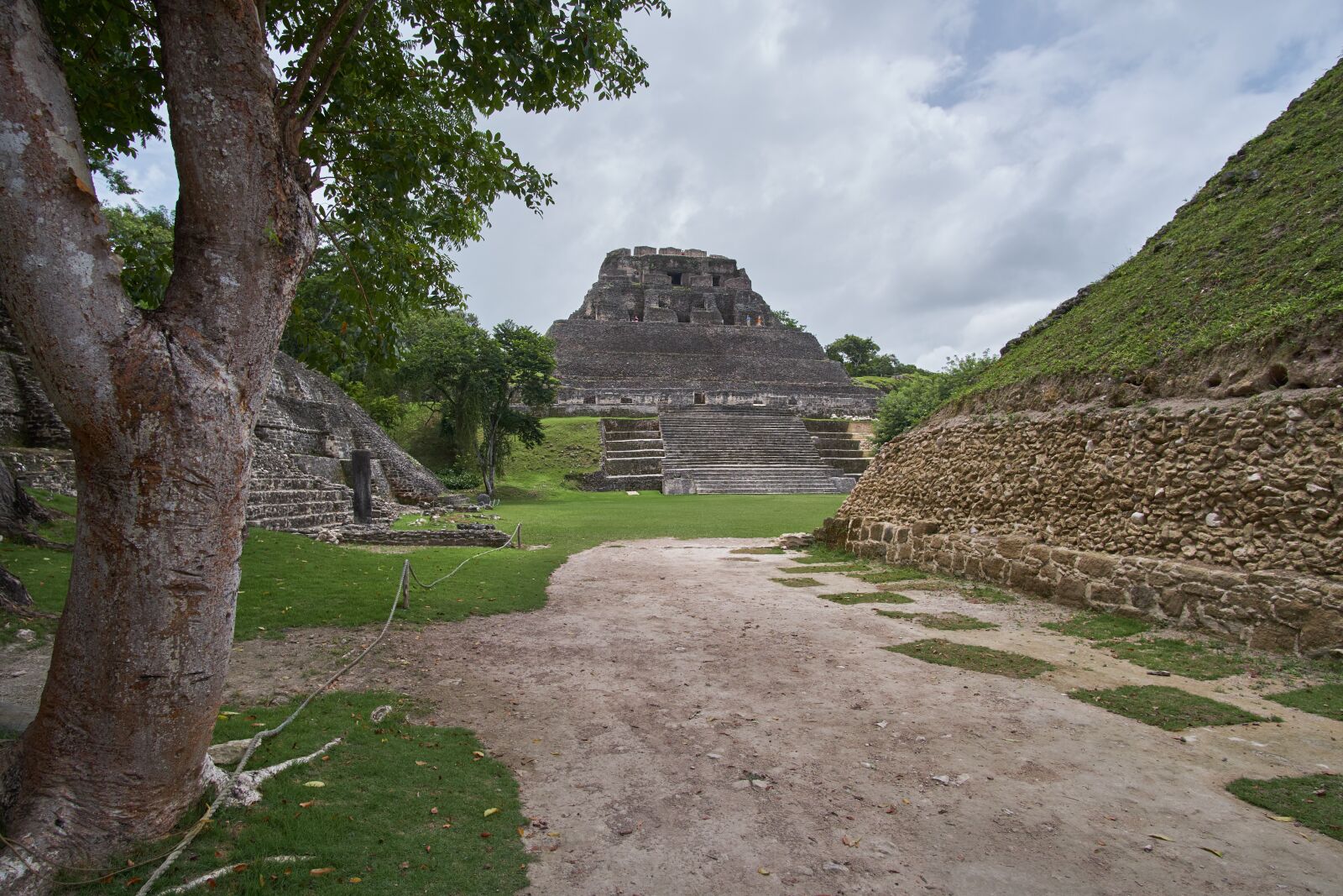 Fujifilm X-T2 sample photo. Xunantunich, belize, cayo photography
