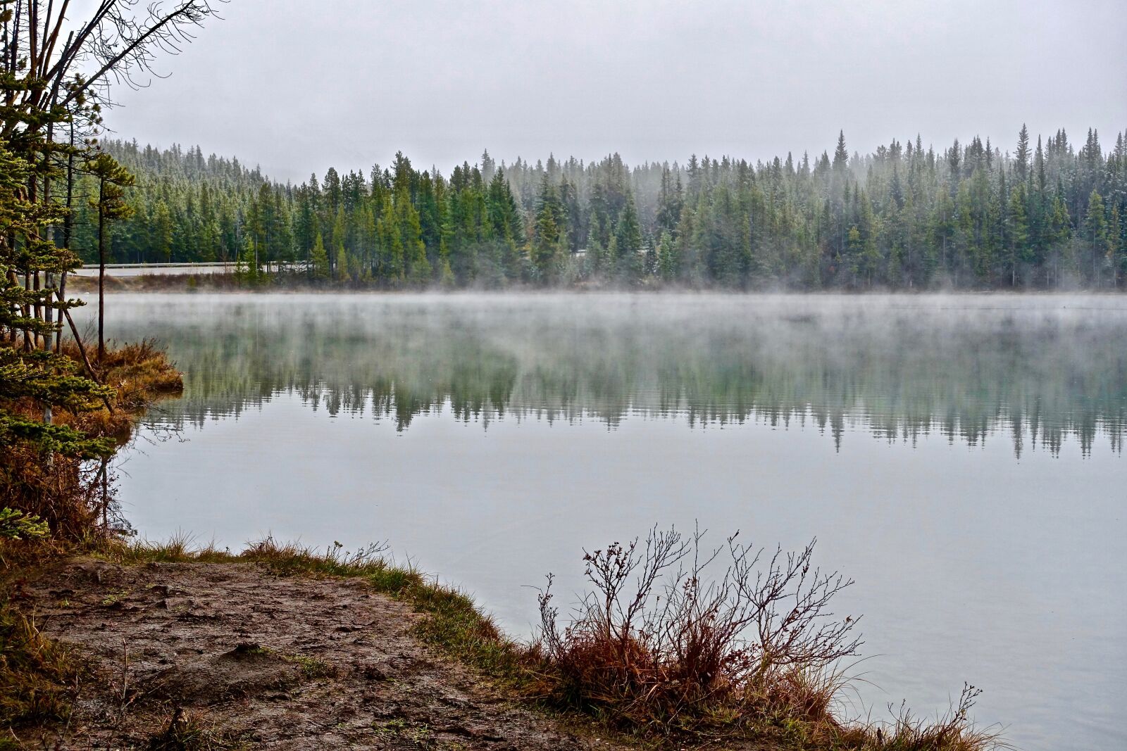 Sony Cyber-shot DSC-RX100 III sample photo. Mist, lake, morning photography