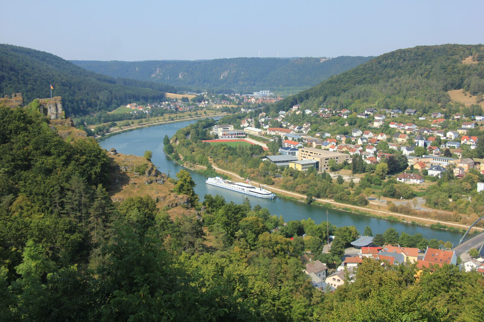 Canon EOS 550D (EOS Rebel T2i / EOS Kiss X4) sample photo. Germany, riedenburg, danube photography