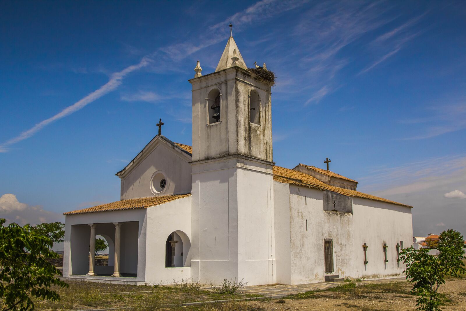 Canon EOS 60D + Canon EF 24-105mm F4L IS USM sample photo. Church, architecture, portugal photography