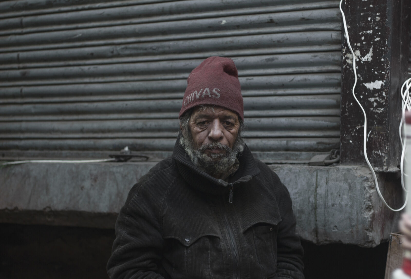 Canon EOS 60D + Canon EF 50mm F1.8 II sample photo. Aged, beggar, old, man photography