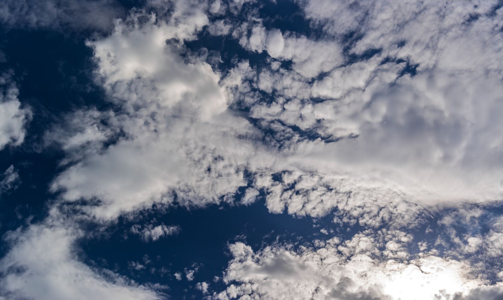 Samsung NX300 sample photo. Sky, clouds, blue photography