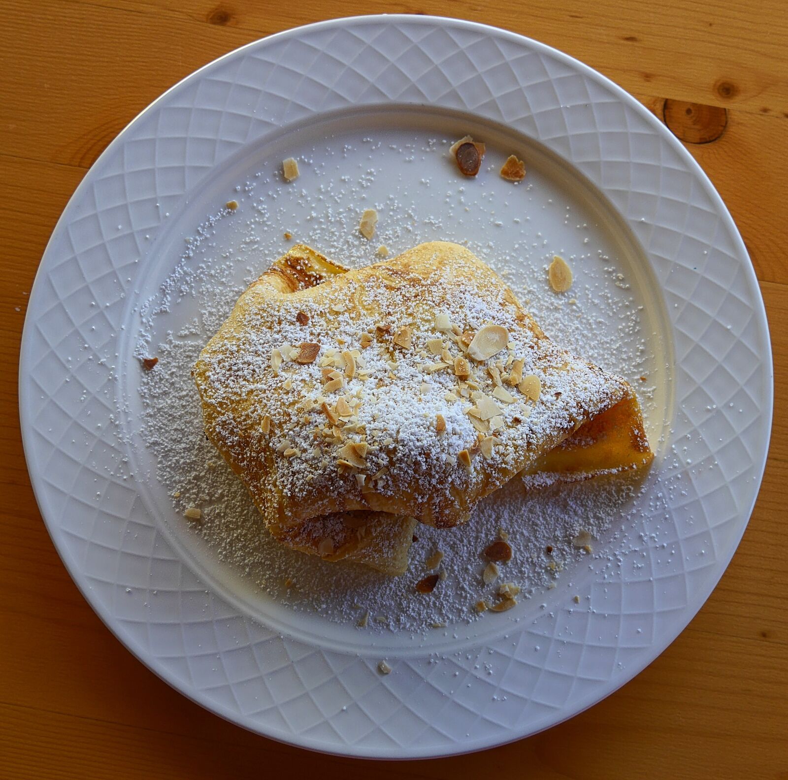 Panasonic Lumix DMC-G6 sample photo. Eat, pancake, pancakes photography