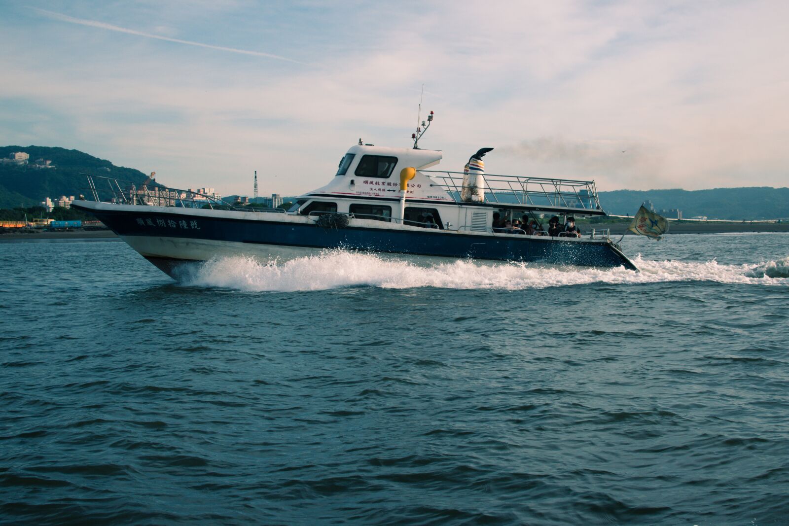 Nikon D5500 sample photo. Boat, river, water photography