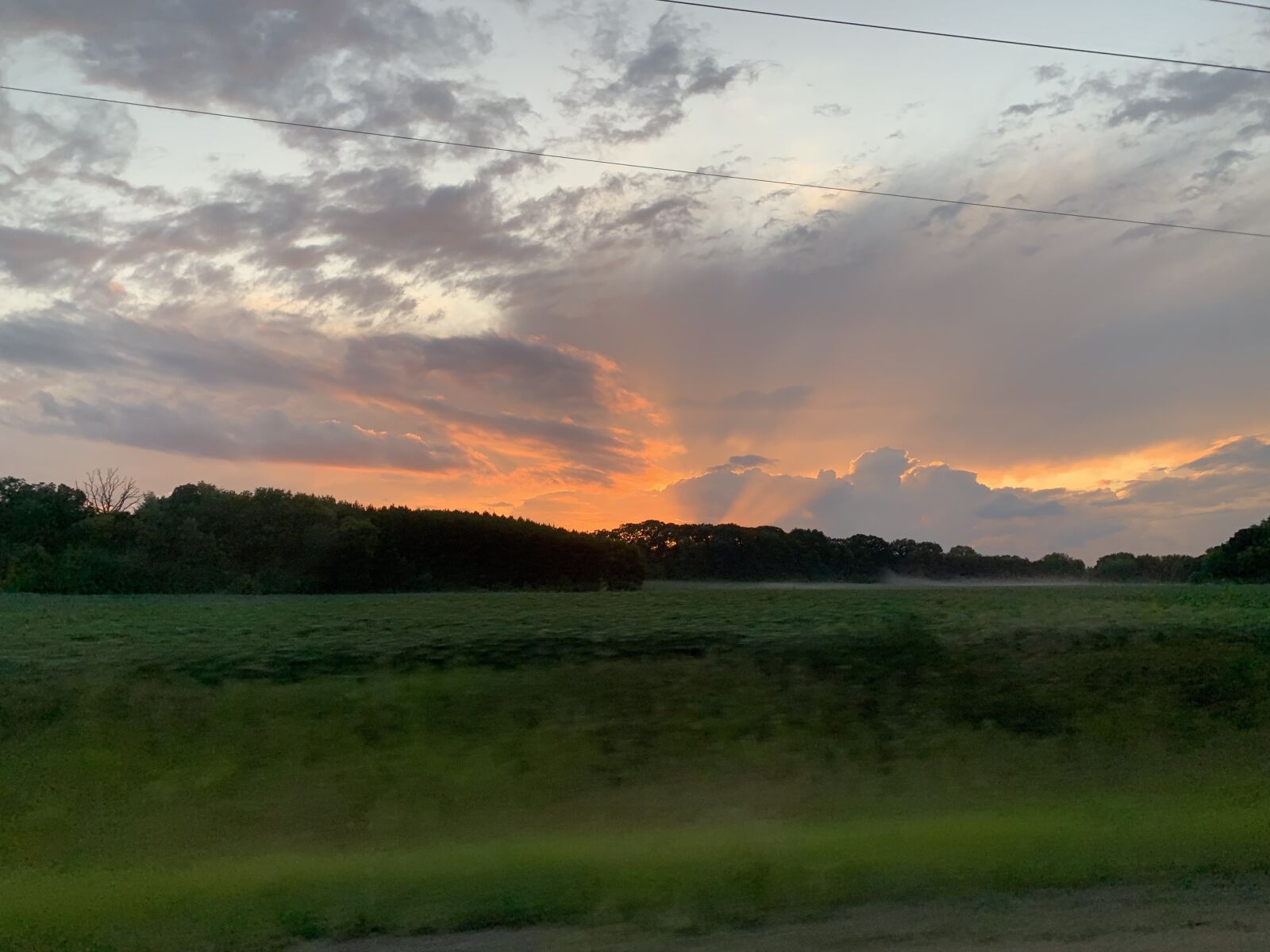 Apple iPhone XR sample photo. Sunset, clouds, landscape photography