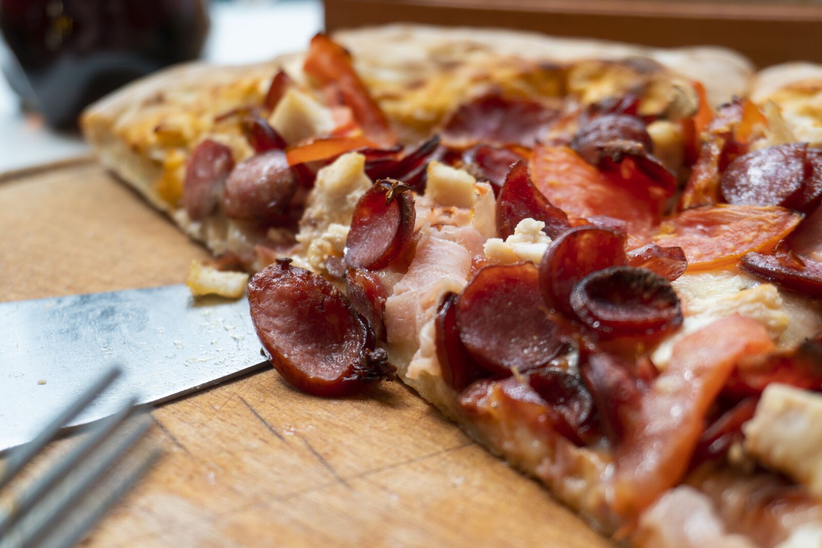 Sony a6300 sample photo. Pizza, tasty, dinner photography