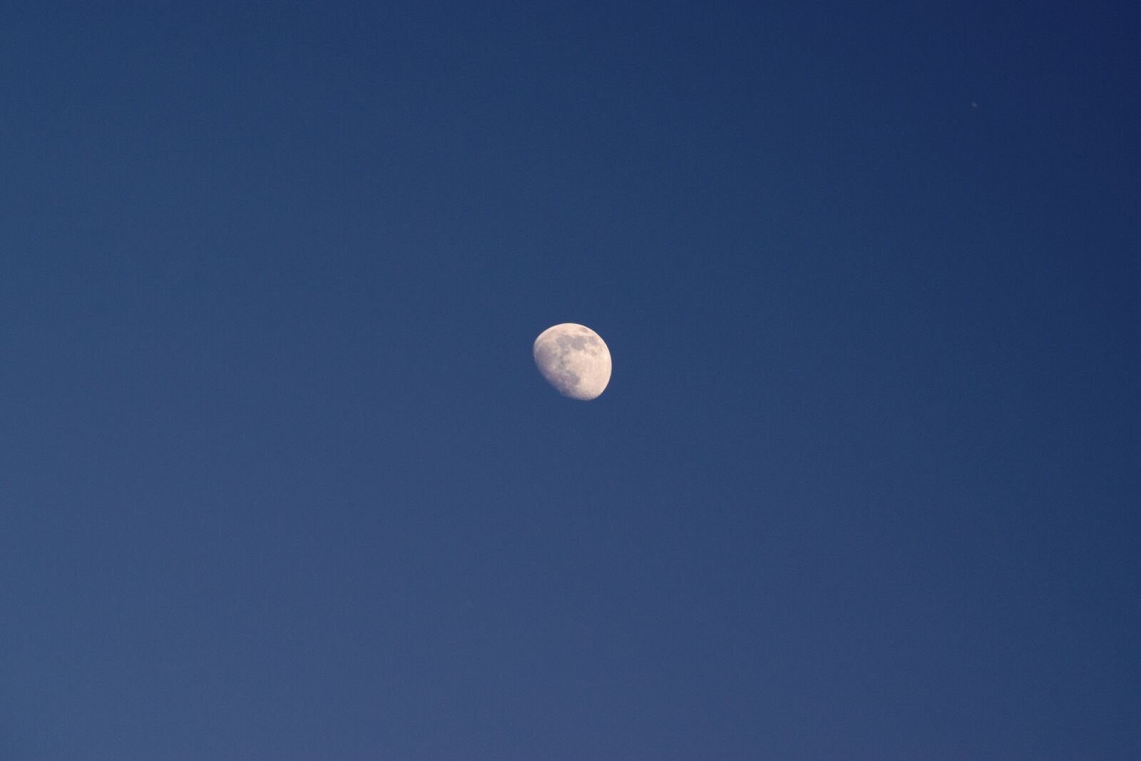 Nikon D3300 sample photo. Moon, half, sky photography