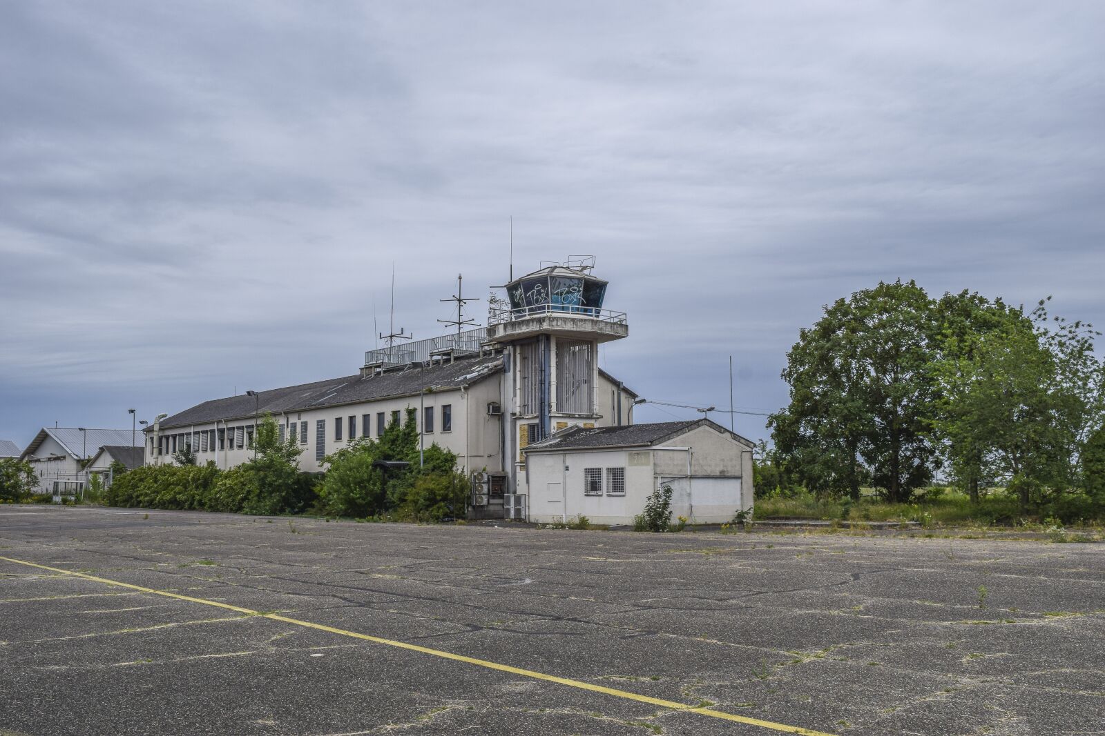 Nikon D3300 sample photo. Lost places, tower, airport photography