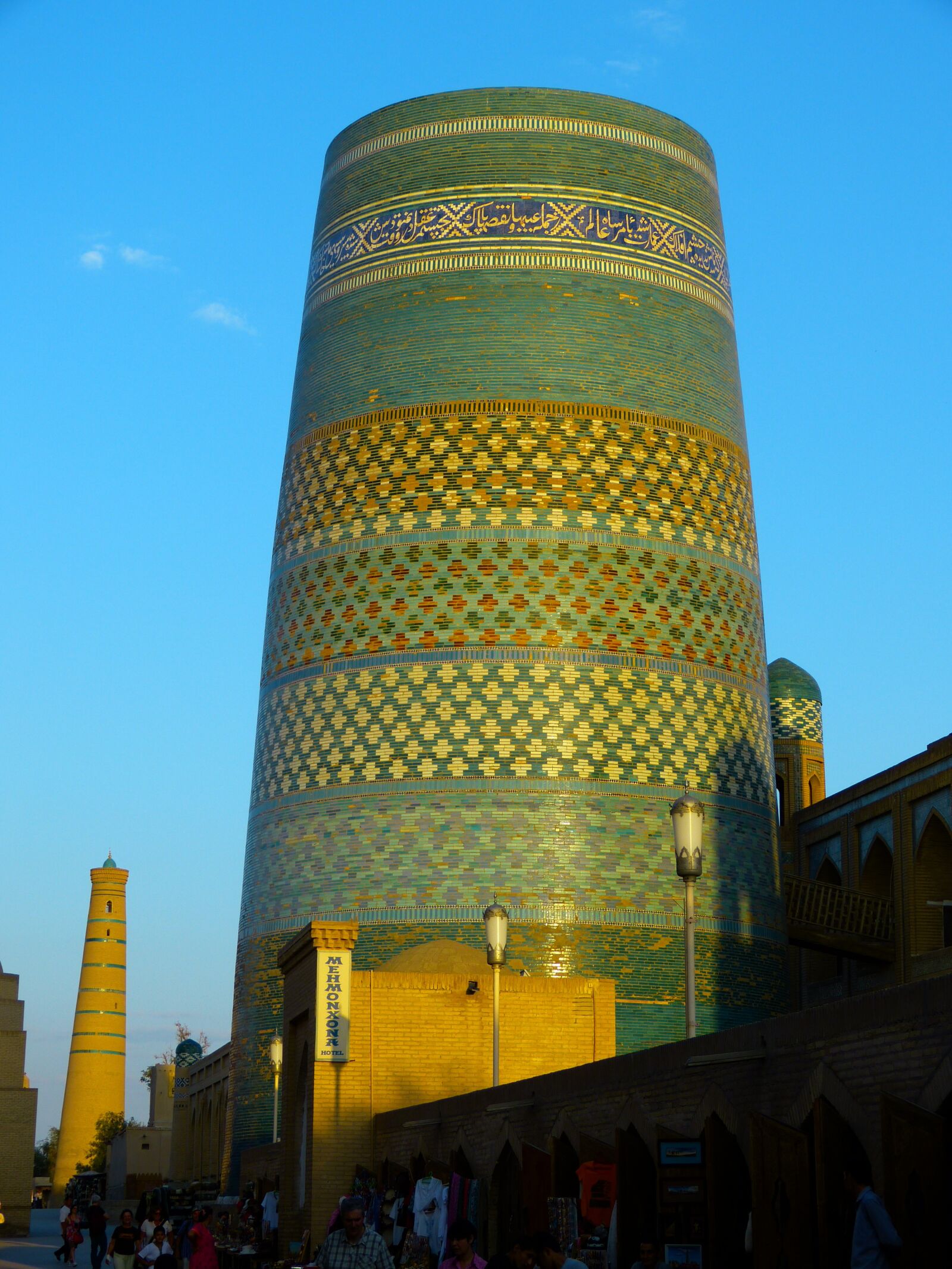 Panasonic Lumix DMC-FZ150 sample photo. Khiva, minaret, kalta minor photography