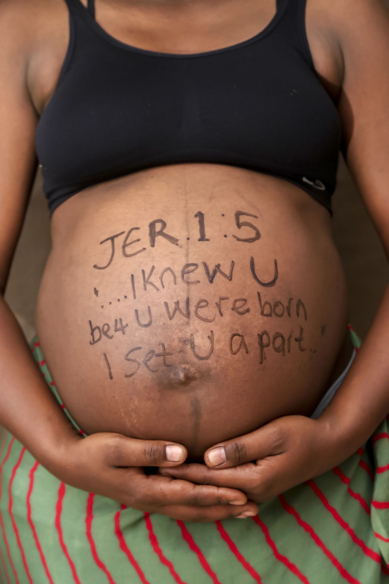 Canon EOS 6D + Canon EF 24-105mm F4L IS USM sample photo. Pregnancy, baby boom, african photography