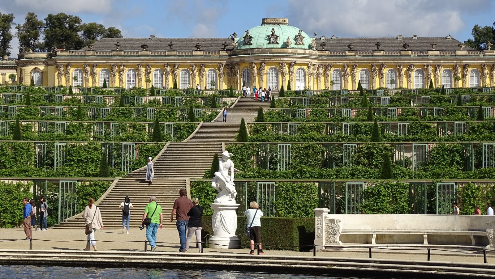 Sony Cyber-shot DSC-HX400V sample photo. Potsdam, castle, places of photography