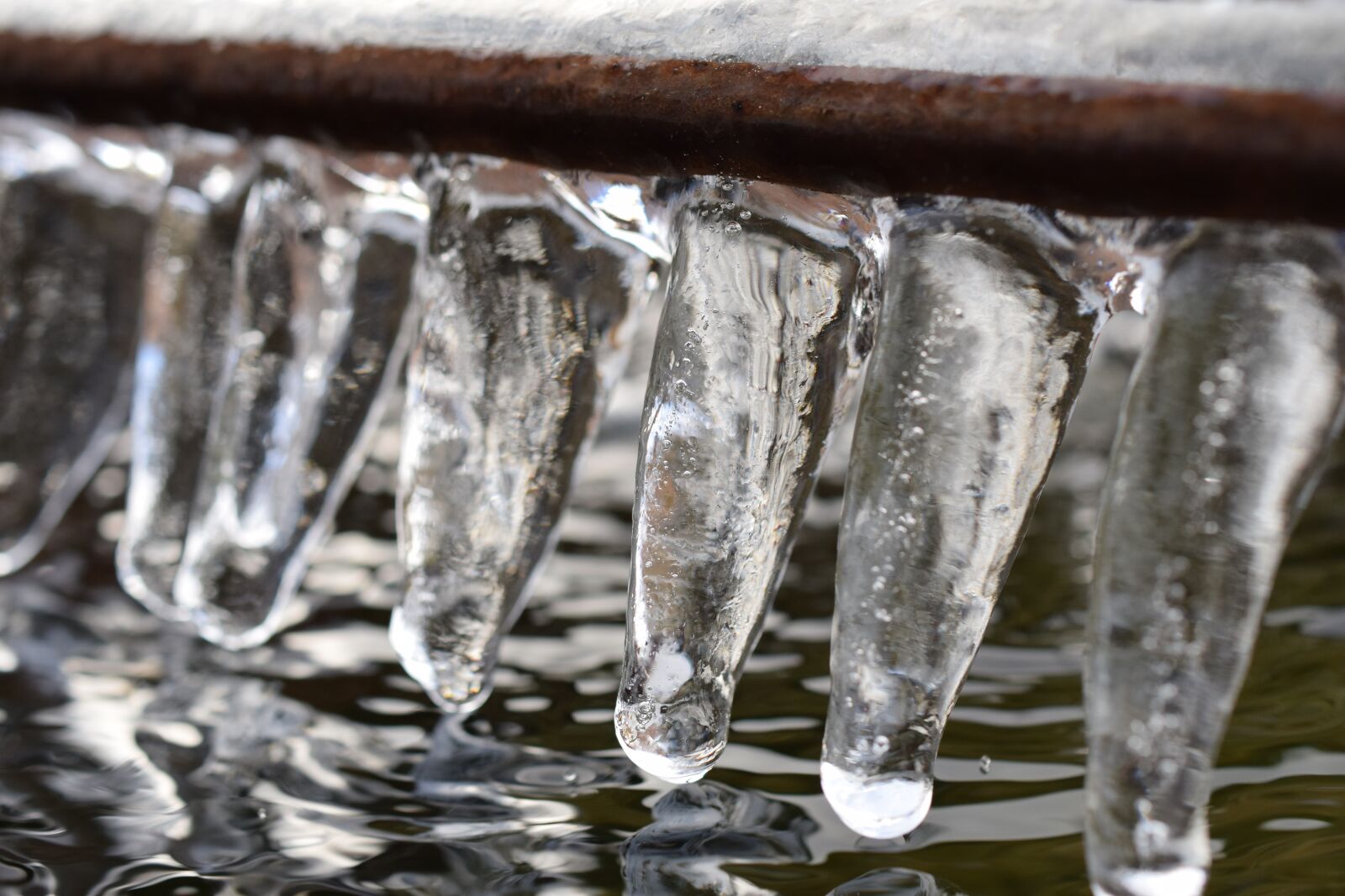 Nikon D3300 sample photo. Water, winter, ice photography
