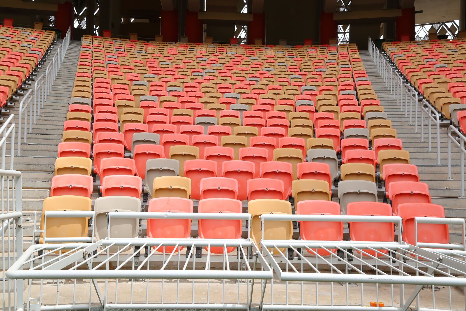 Canon EOS 5D Mark III sample photo. Stadium chair, seminar, multi photography