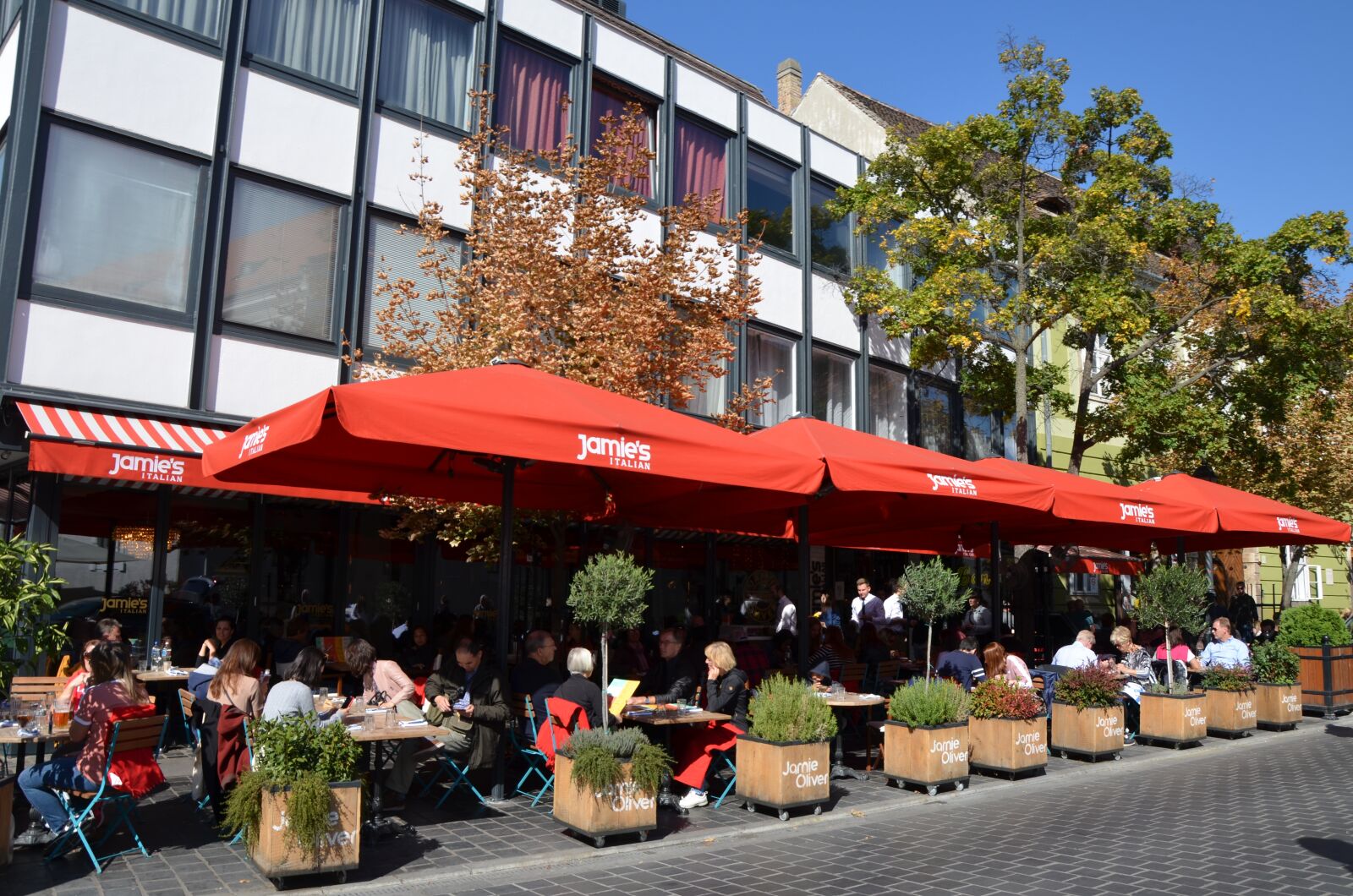 Nikon D5100 sample photo. Restaurant, terrace, coffee photography