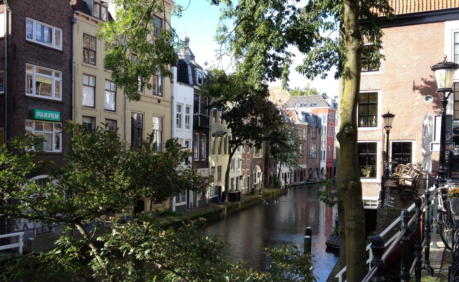 Apple iPhone 4S sample photo. Utrecht, canal, netherlands photography