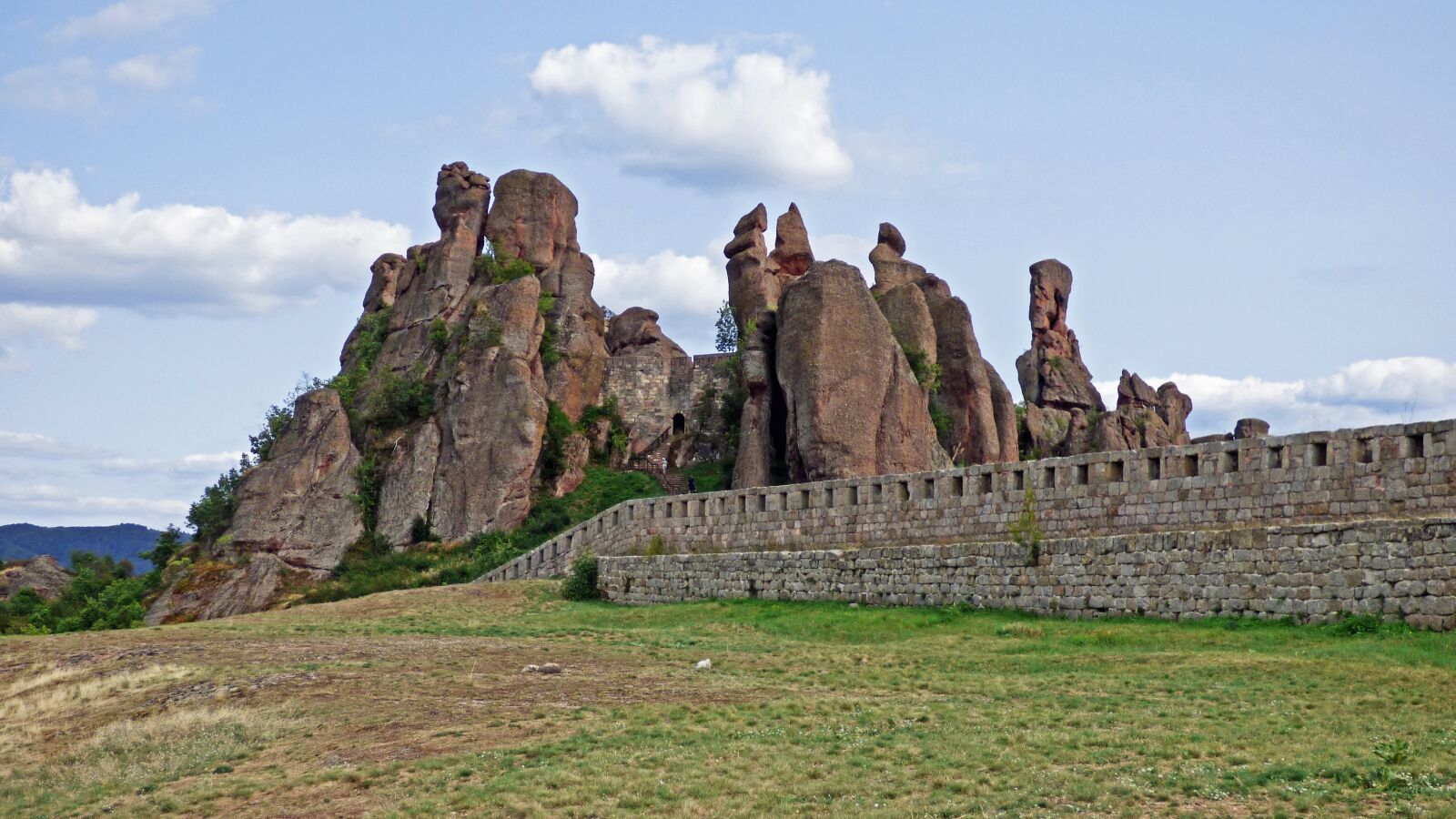 Panasonic Lumix DMC-FZ70 sample photo. Belogradchik, bulgaria, fortress photography