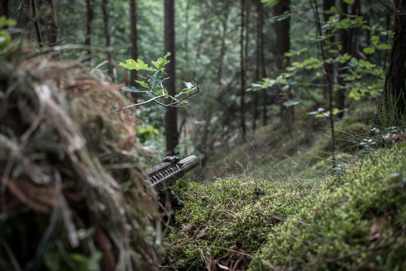 Nikon D800 sample photo. Soldier, the war, the photography