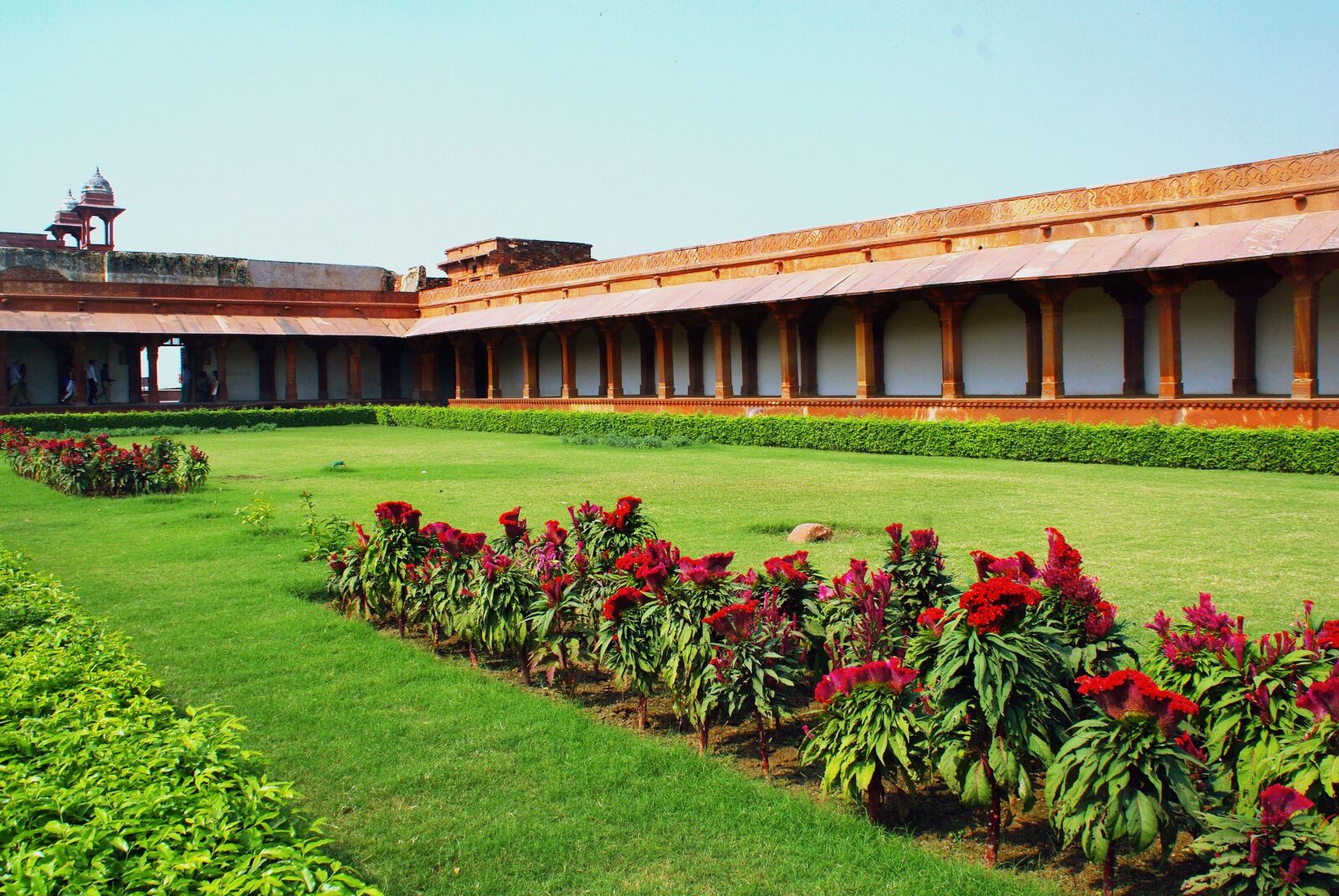 Pentax K200D sample photo. India, fahtepur sikri, cloister photography