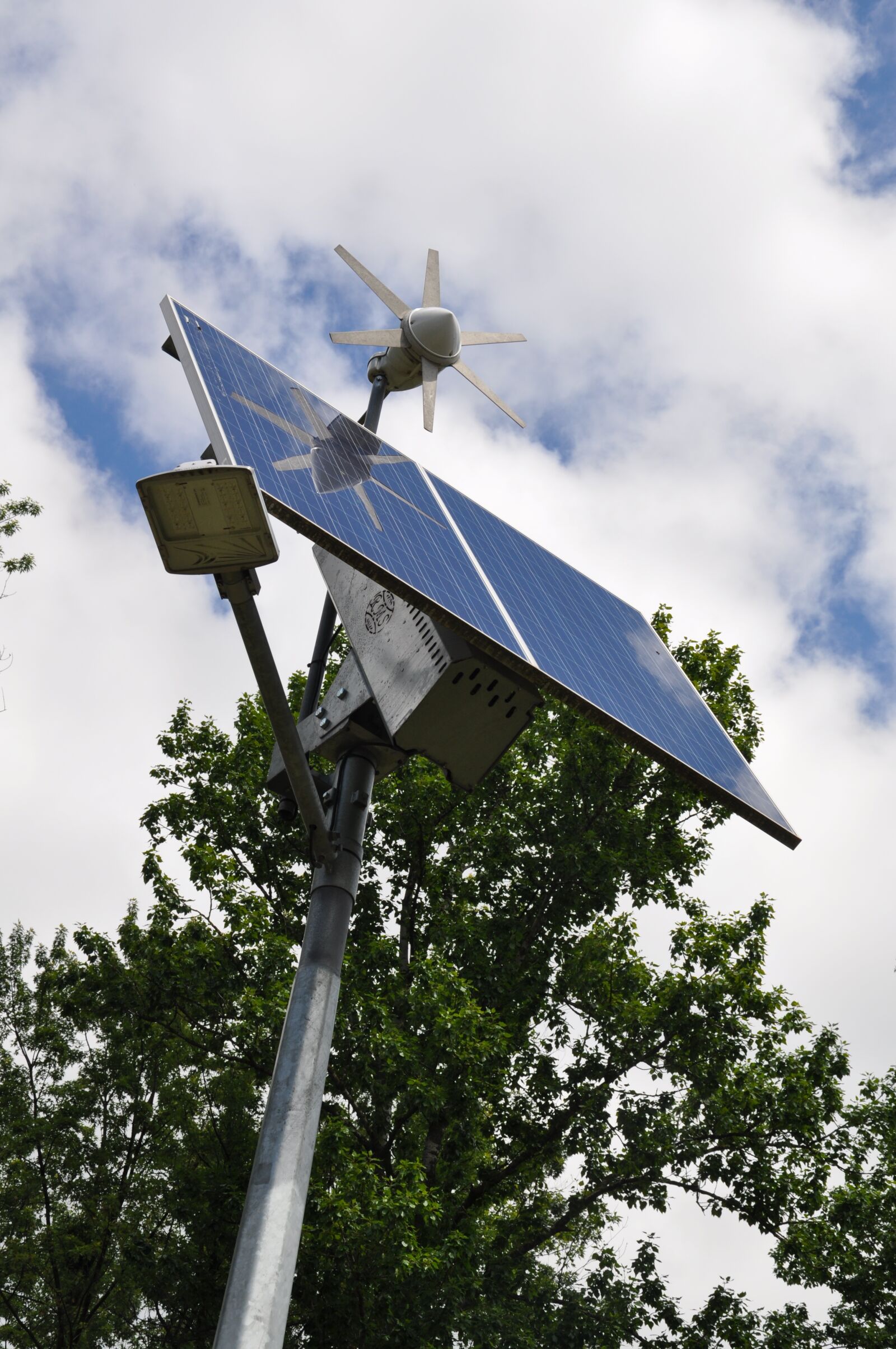 Nikon D5000 sample photo. Lighting, solar panels, renewable photography