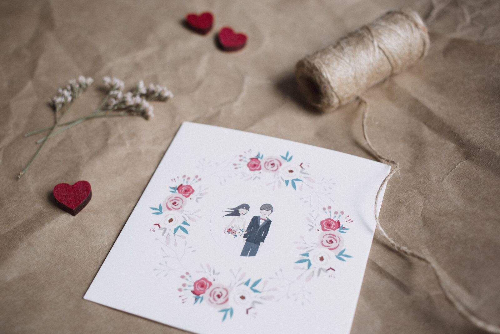 Canon EF 40mm F2.8 STM sample photo. Album, beige, bride photography