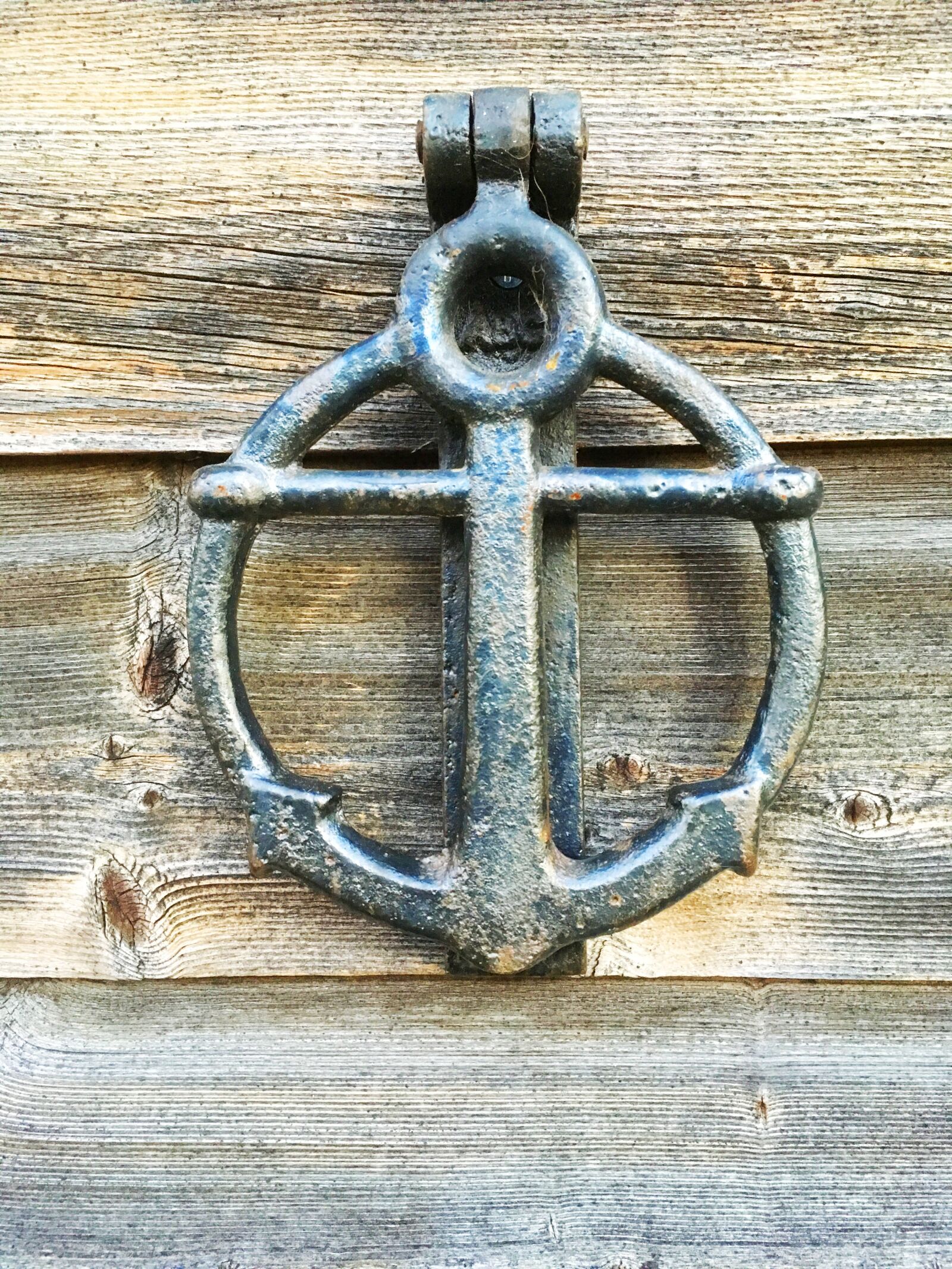 iPhone SE back camera 4.15mm f/2.2 sample photo. Anchor, door, skellefteå photography