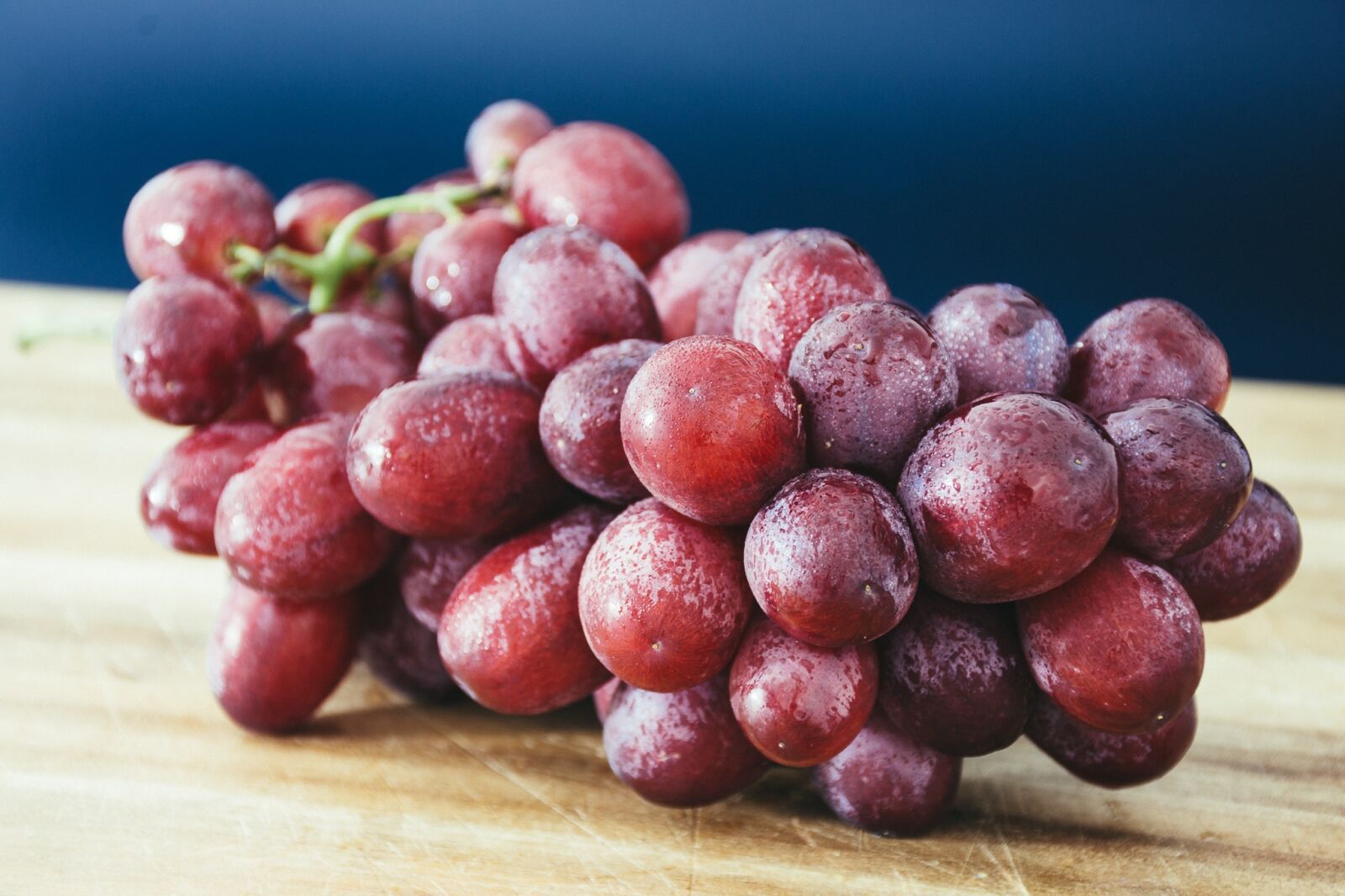 Nikon D7200 sample photo. Grapes, still life, food photography