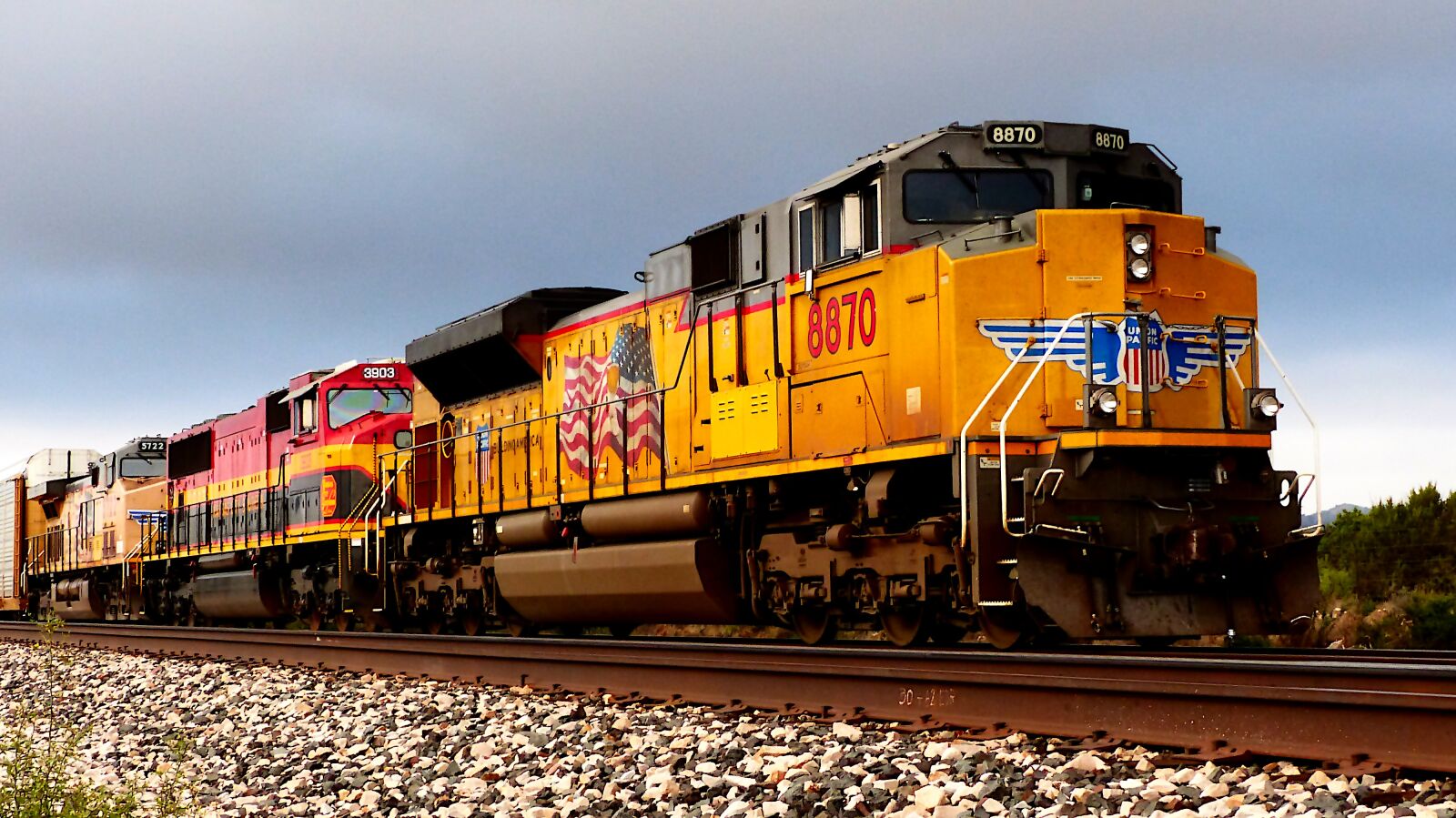 Panasonic Lumix DMC-FZ200 sample photo. Transport, locomotive, american photography