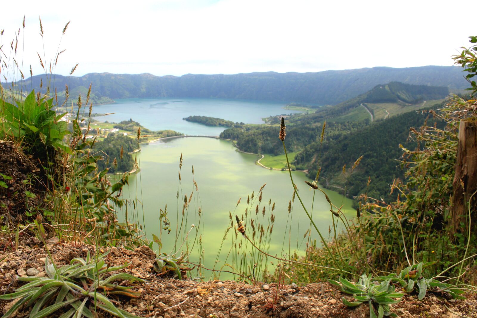 Canon EOS 500D (EOS Rebel T1i / EOS Kiss X3) sample photo. Azores, lake, nature photography