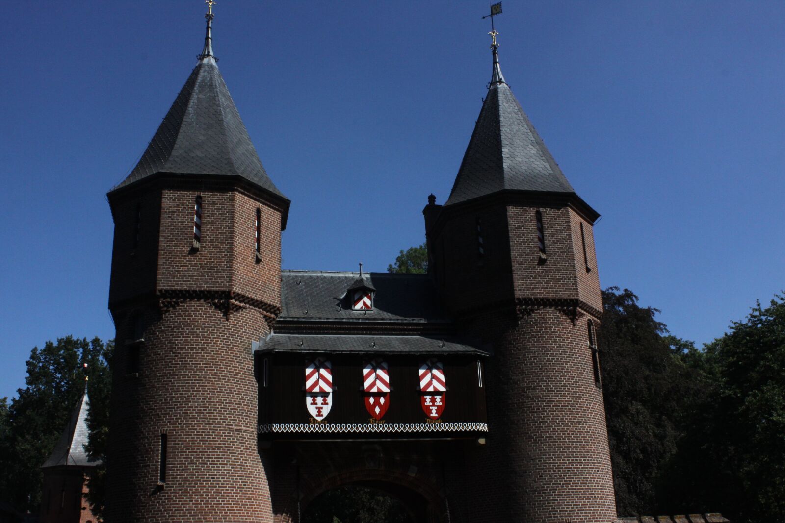 Canon EOS 50D sample photo. Castle, utrecht, holland photography