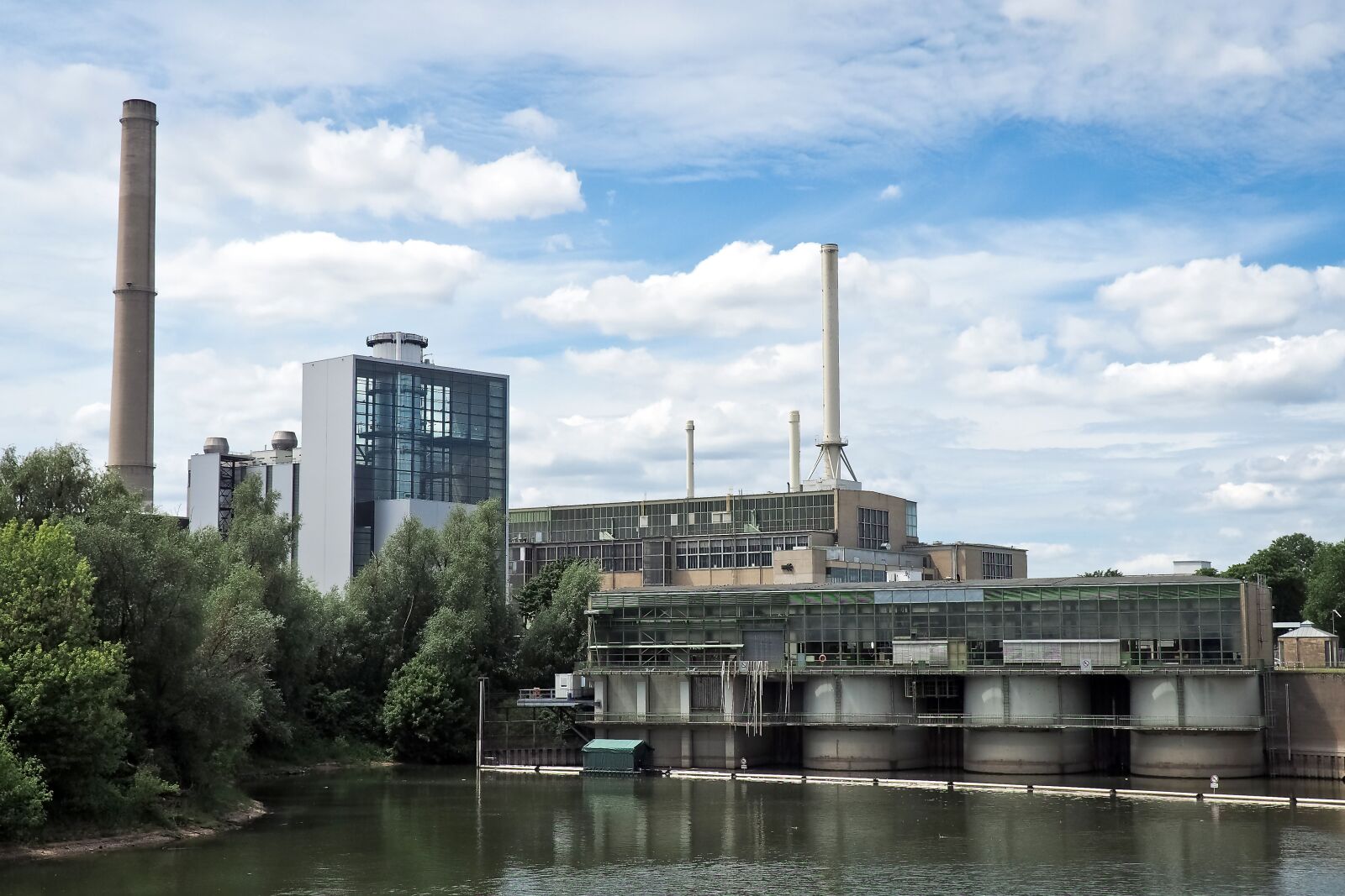 Olympus OM-D E-M10 sample photo. Architecture, power plant, building photography