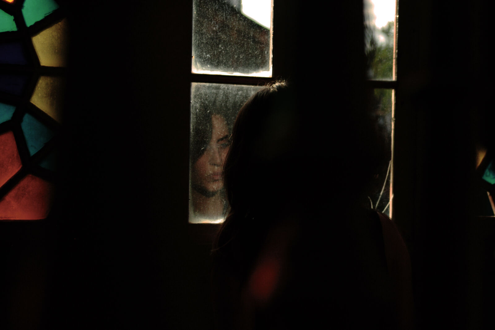 Canon EOS 450D (EOS Rebel XSi / EOS Kiss X2) sample photo. Abstrackt, girl, light, mirror photography