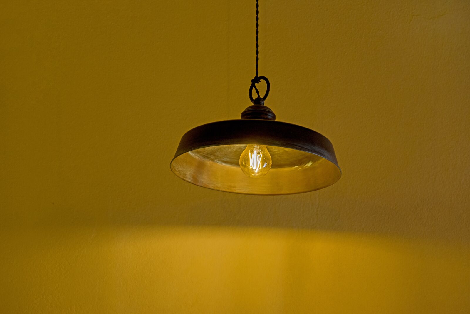 Pentax K-1 Mark II sample photo. Light, ceiling light, dome photography