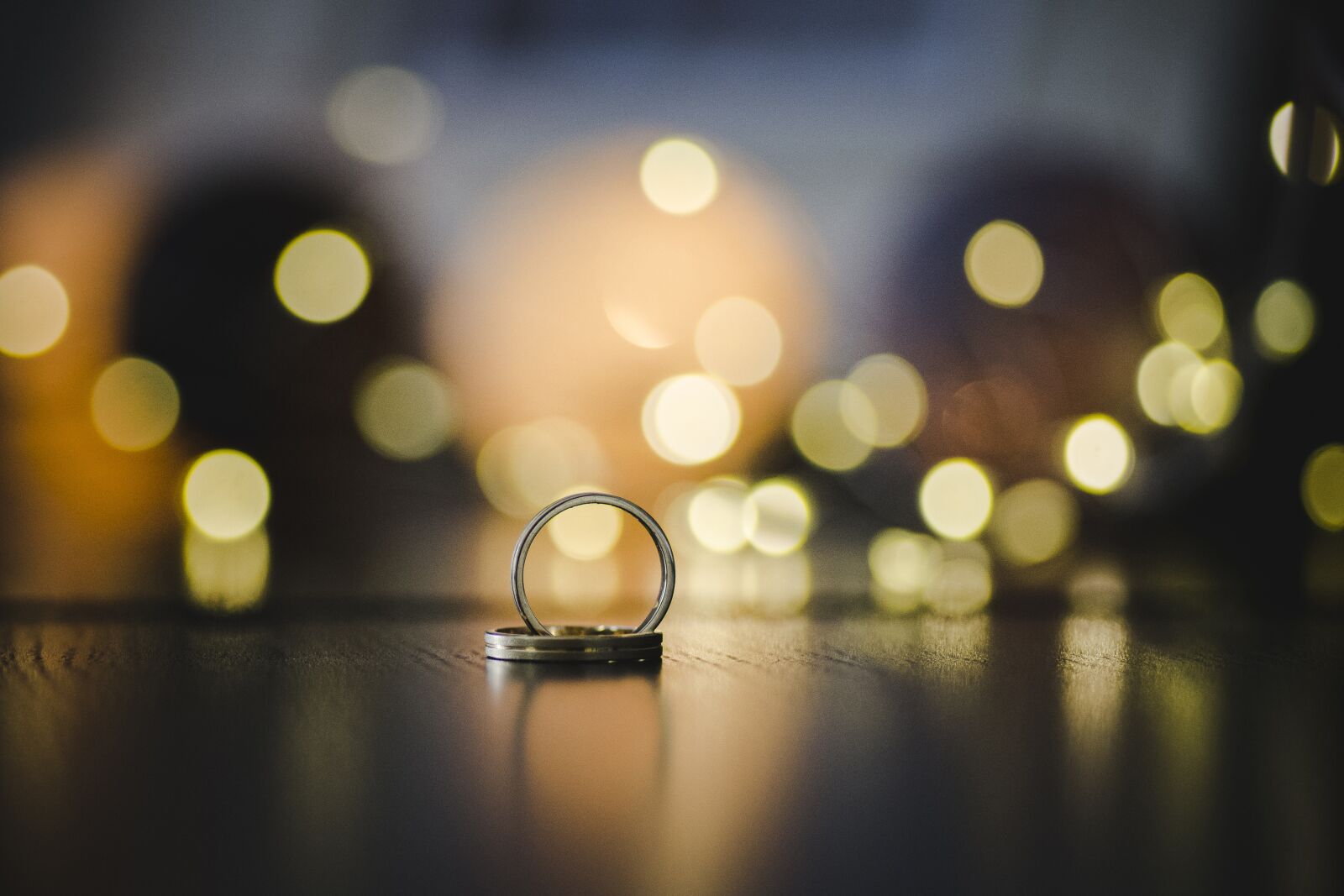 Tokina AT-X Pro 100mm F2.8 Macro sample photo. Wedding, rings, ring photography