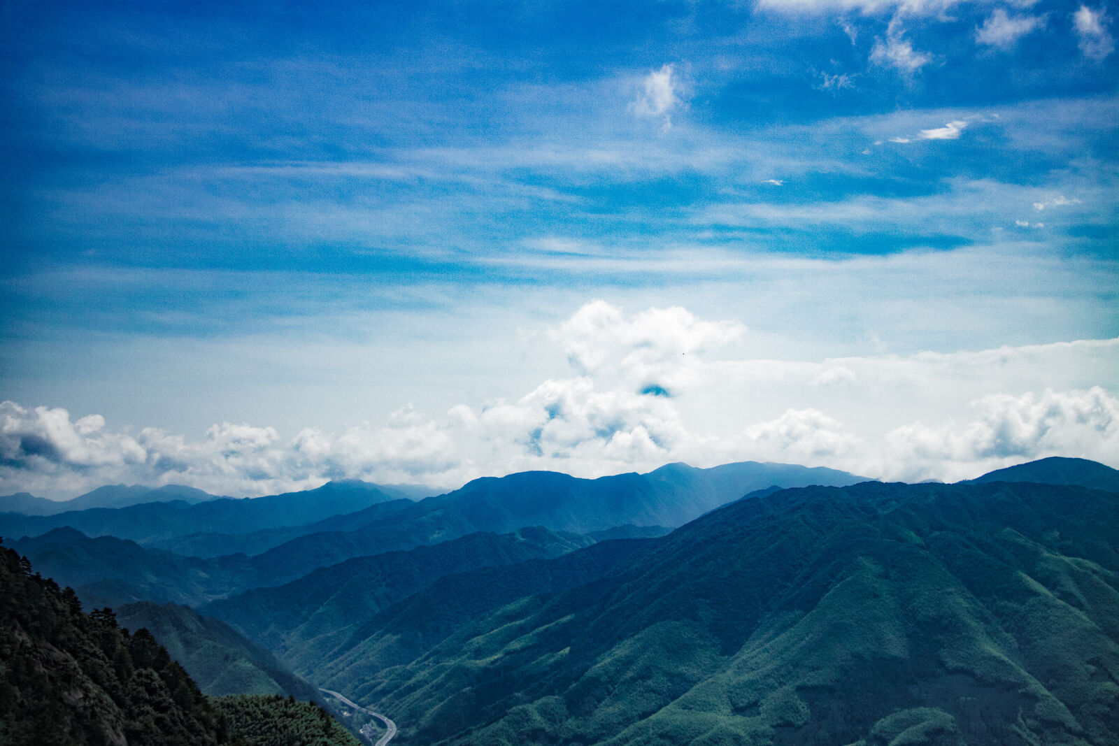 Canon EOS 760D (EOS Rebel T6s / EOS 8000D) sample photo. Alpine, alps, blue, sky photography