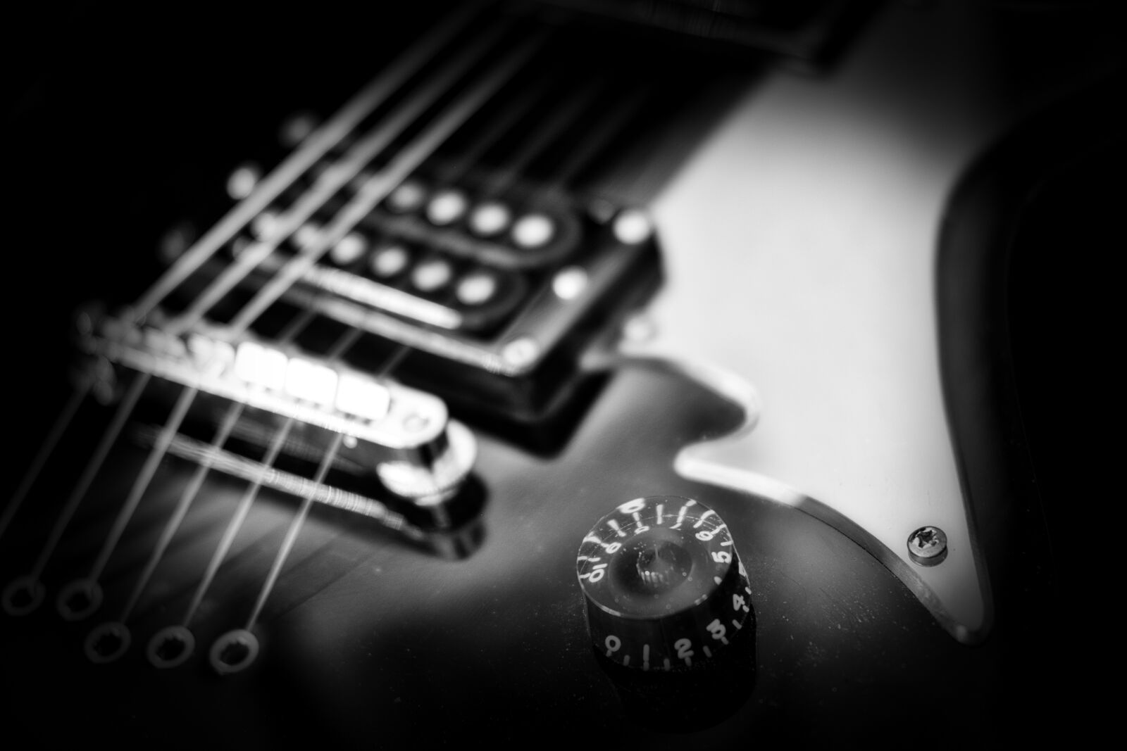 Fujifilm X-T2 sample photo. Guitar, music, instrument photography