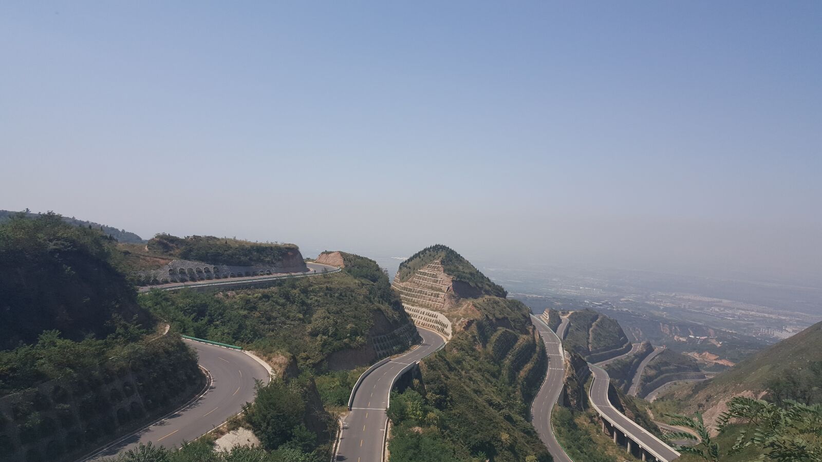 Samsung Galaxy Note5 sample photo. Huanshan, mountain, car photography