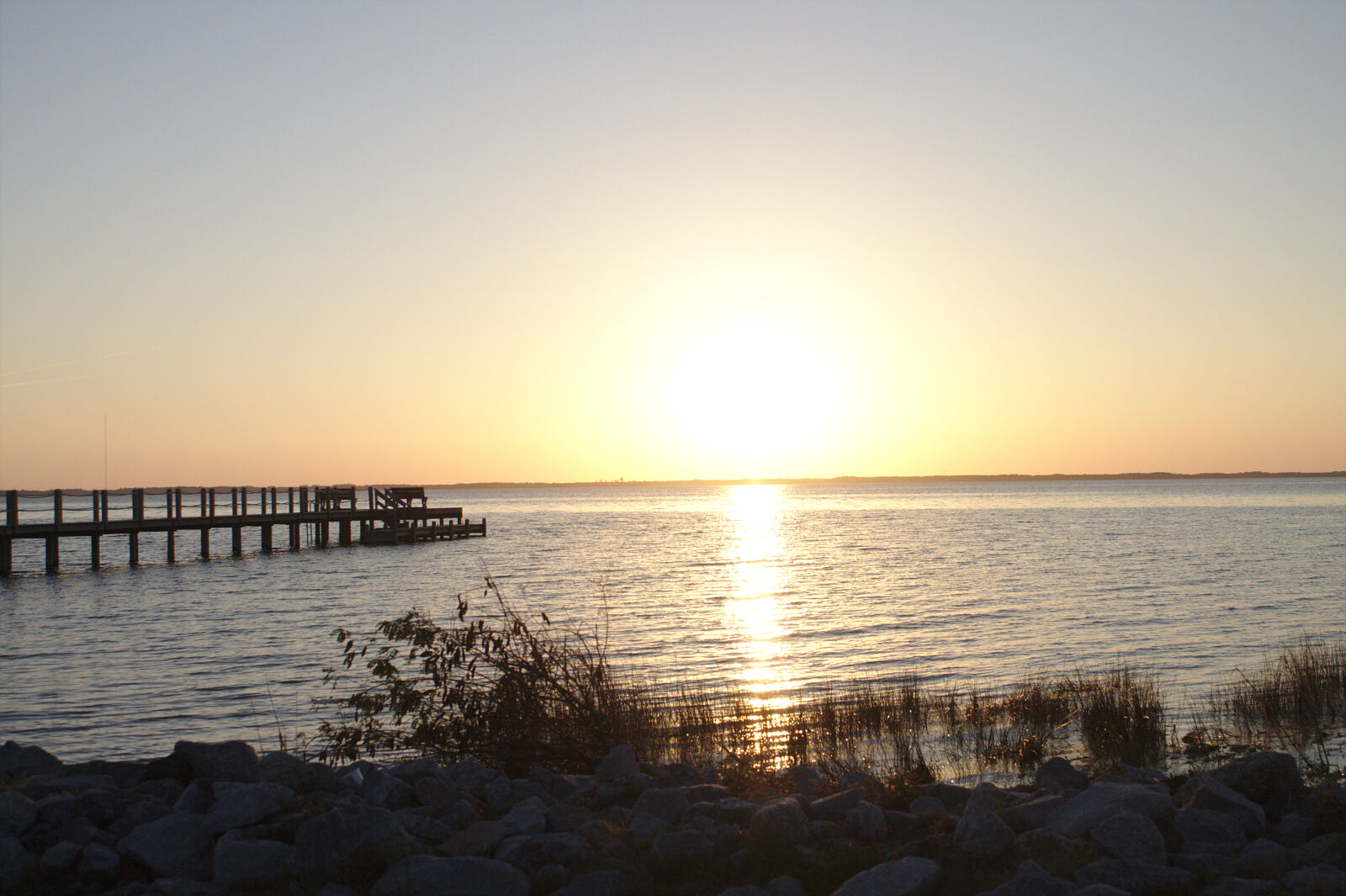 Canon EOS 1100D (EOS Rebel T3 / EOS Kiss X50) sample photo. Dock, free, images, free photography