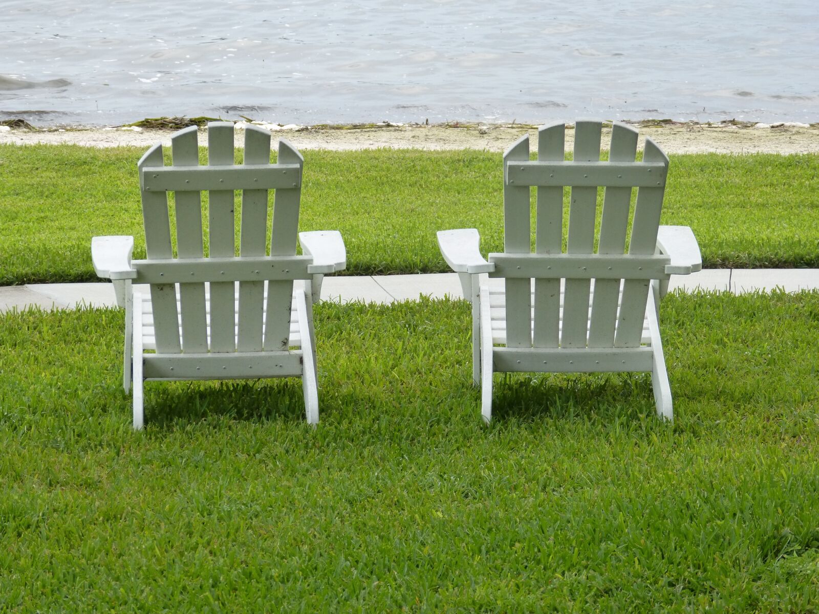 Panasonic Lumix DMC-FZ60 (Lumix DMC-FZ62) sample photo. Adirondack chairs, lake, relaxing photography