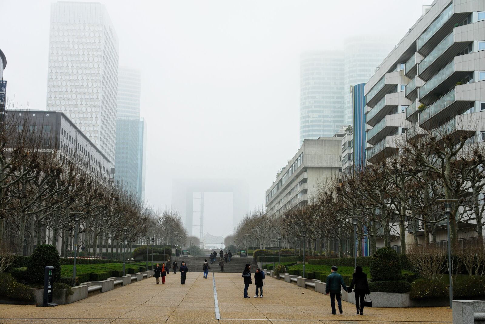 Sony DSC-R1 sample photo. Paris, france, facade photography
