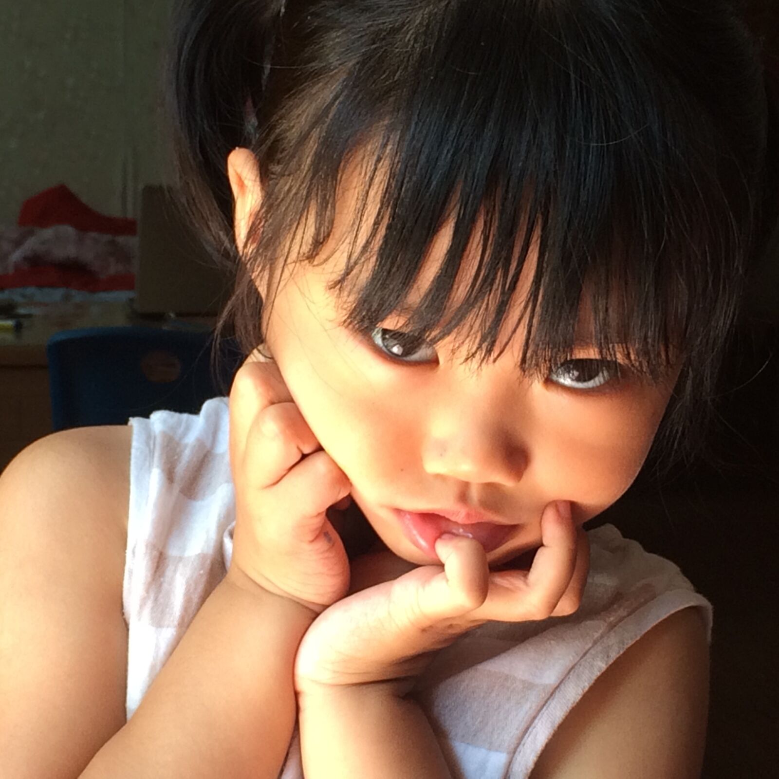 iPhone 5s back camera 4.15mm f/2.2 sample photo. Child, innocence, baby photography