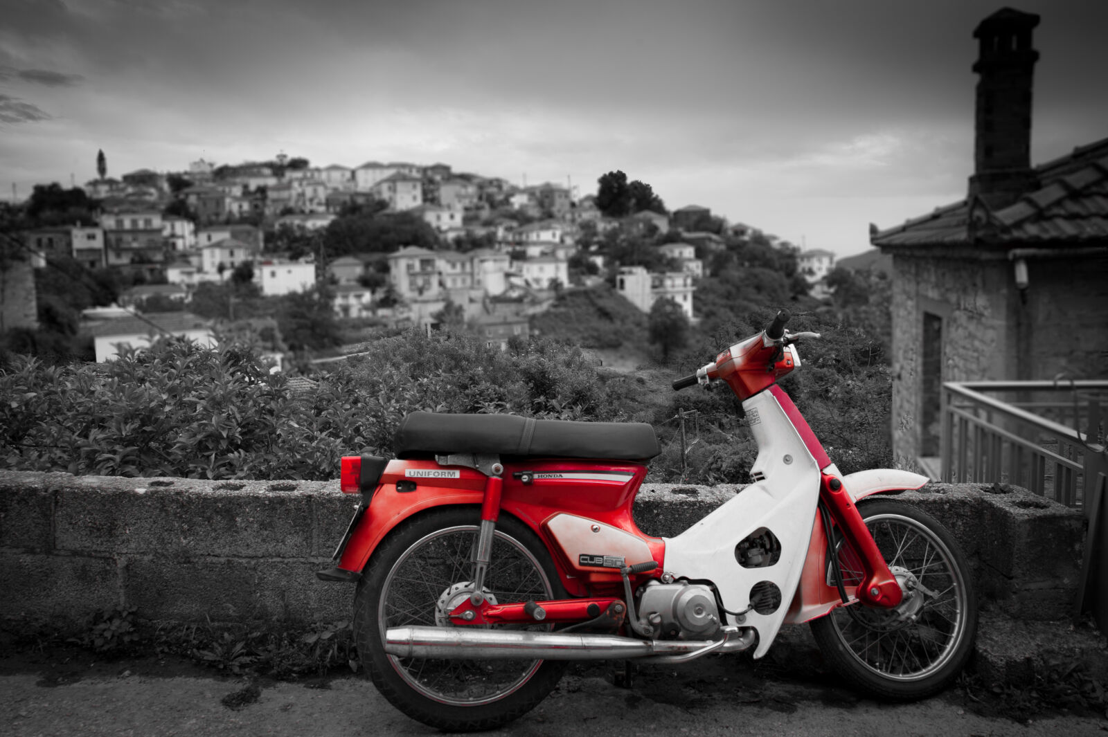 Nikon D700 sample photo. Architecture, asphalt, motor, scooter photography