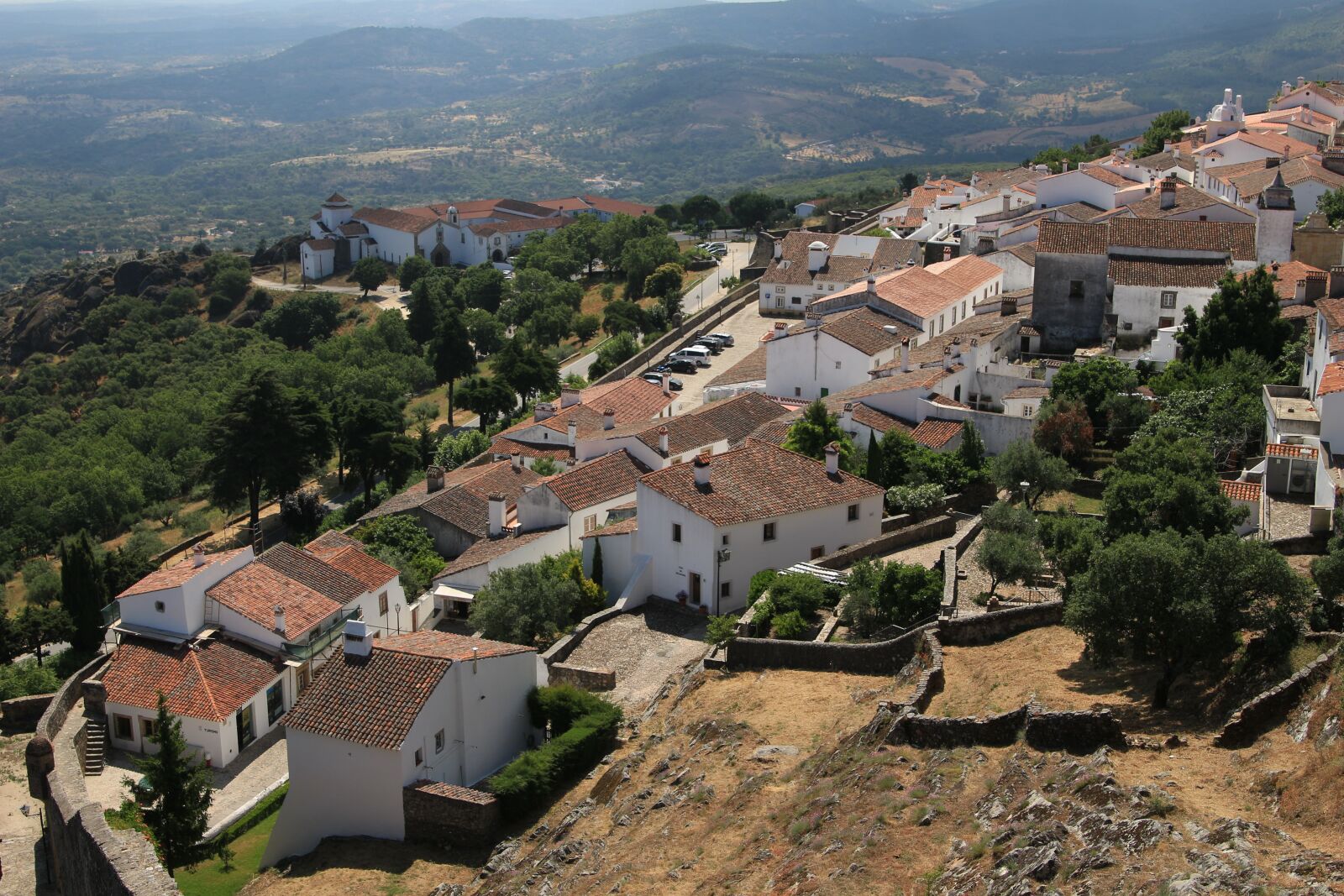 Canon EOS 100D (EOS Rebel SL1 / EOS Kiss X7) sample photo. Marv o, portugal, medieval photography